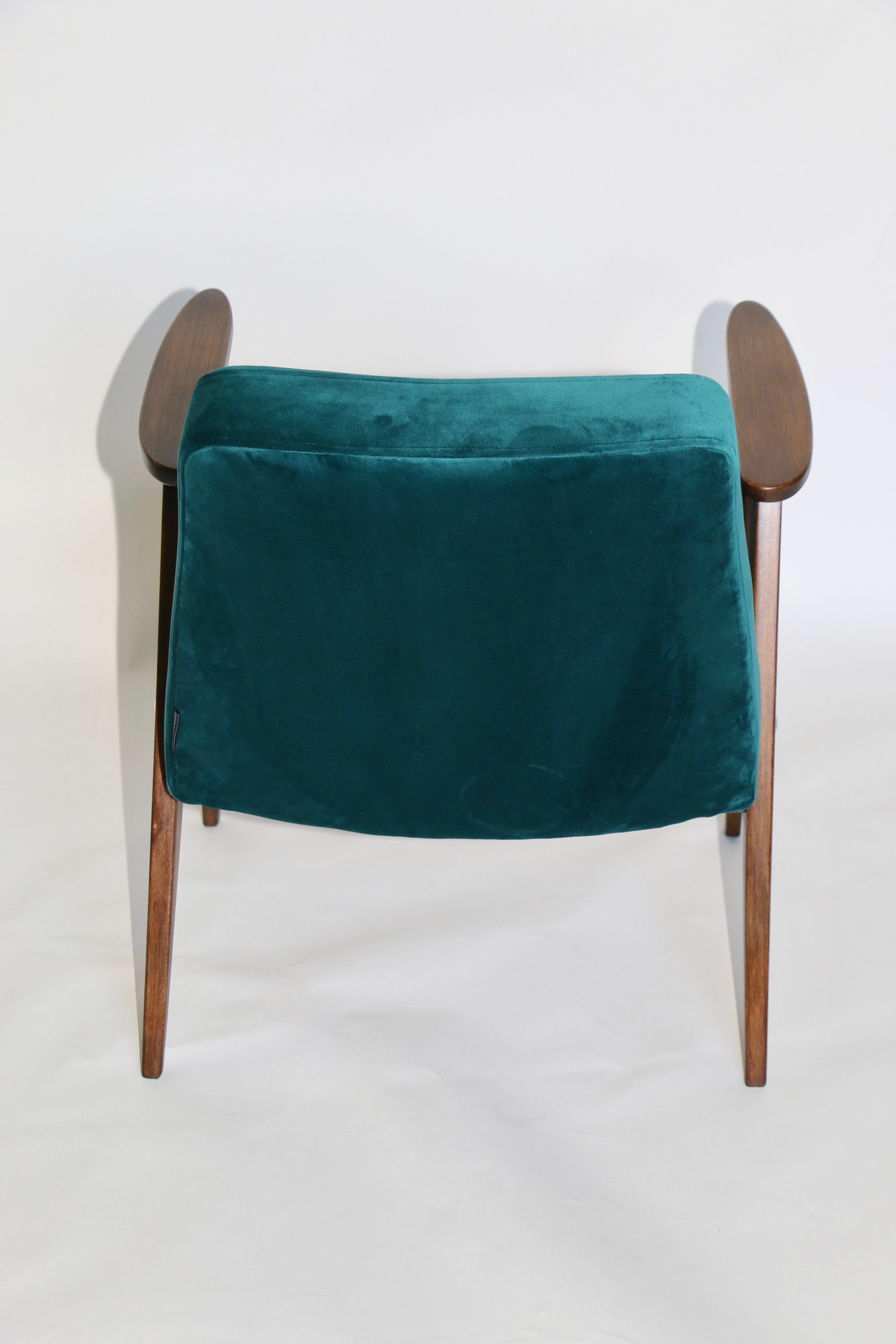Woodwork Vintage 366 Armchair in Green Velvet from, 1970s For Sale