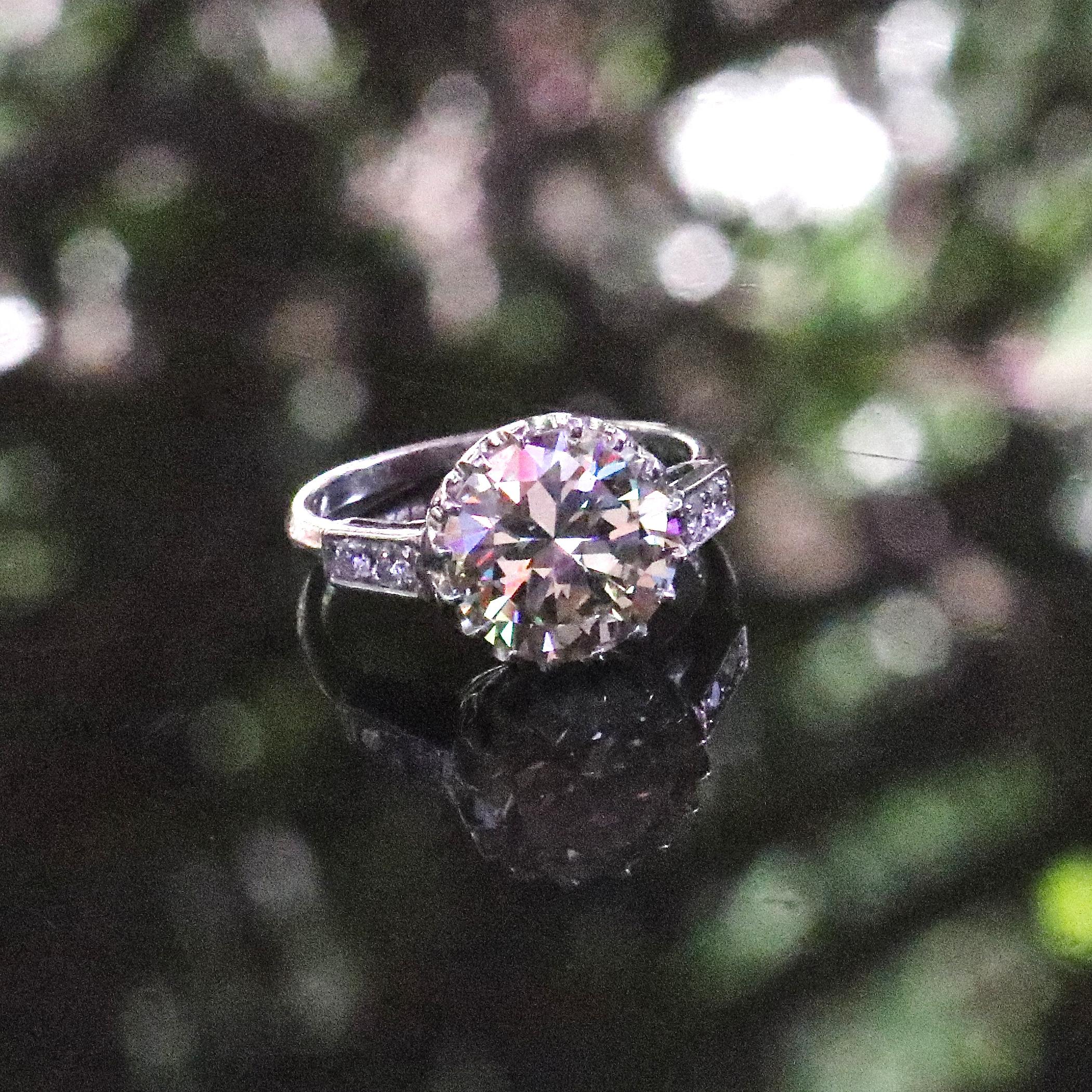 Contemporary Vintage 3.67 Carat Diamond Platinum Engagement Ring
