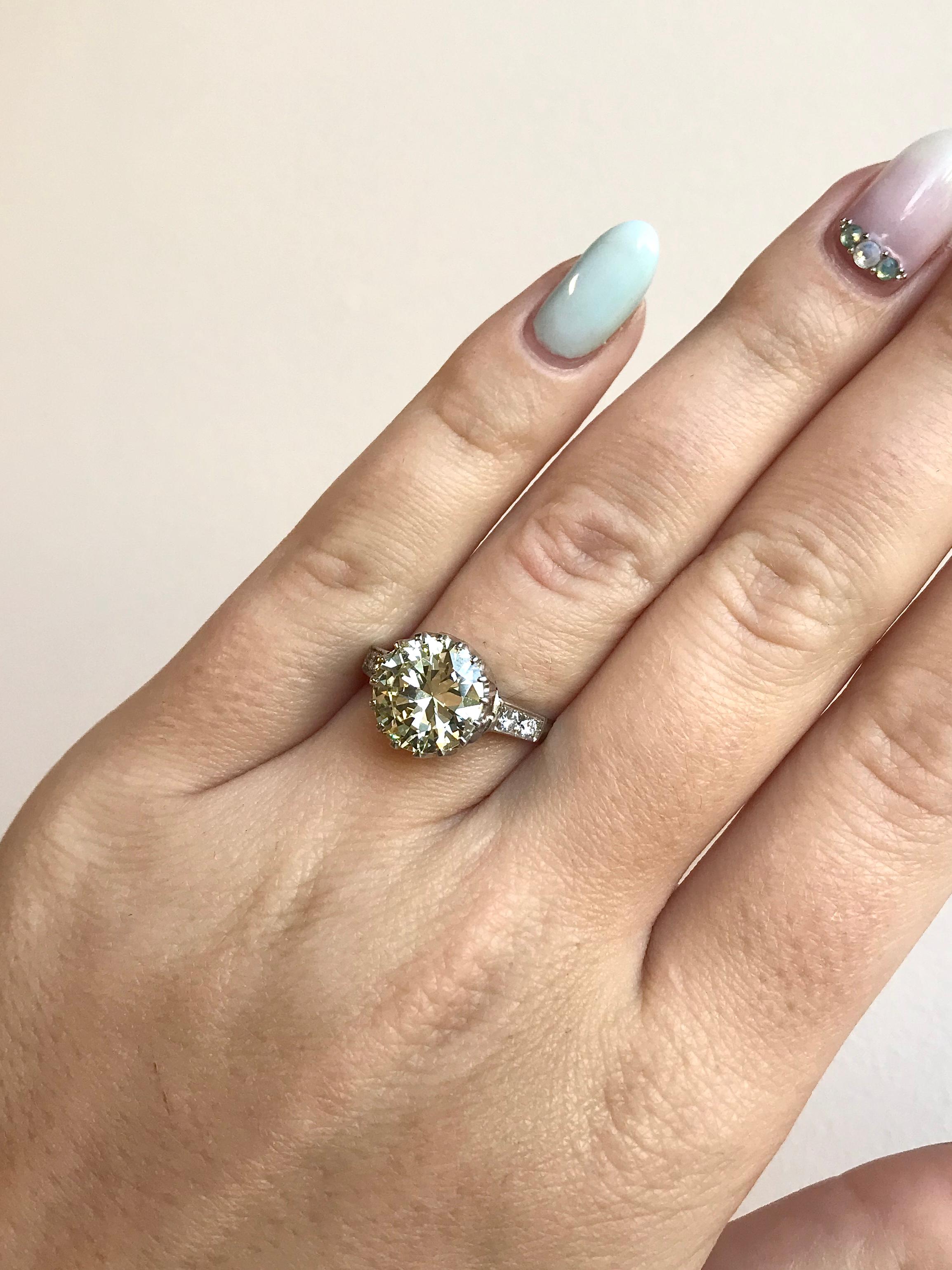 Vintage 3.67 Carat Round Cut Diamond Platinum Engagement Ring 1