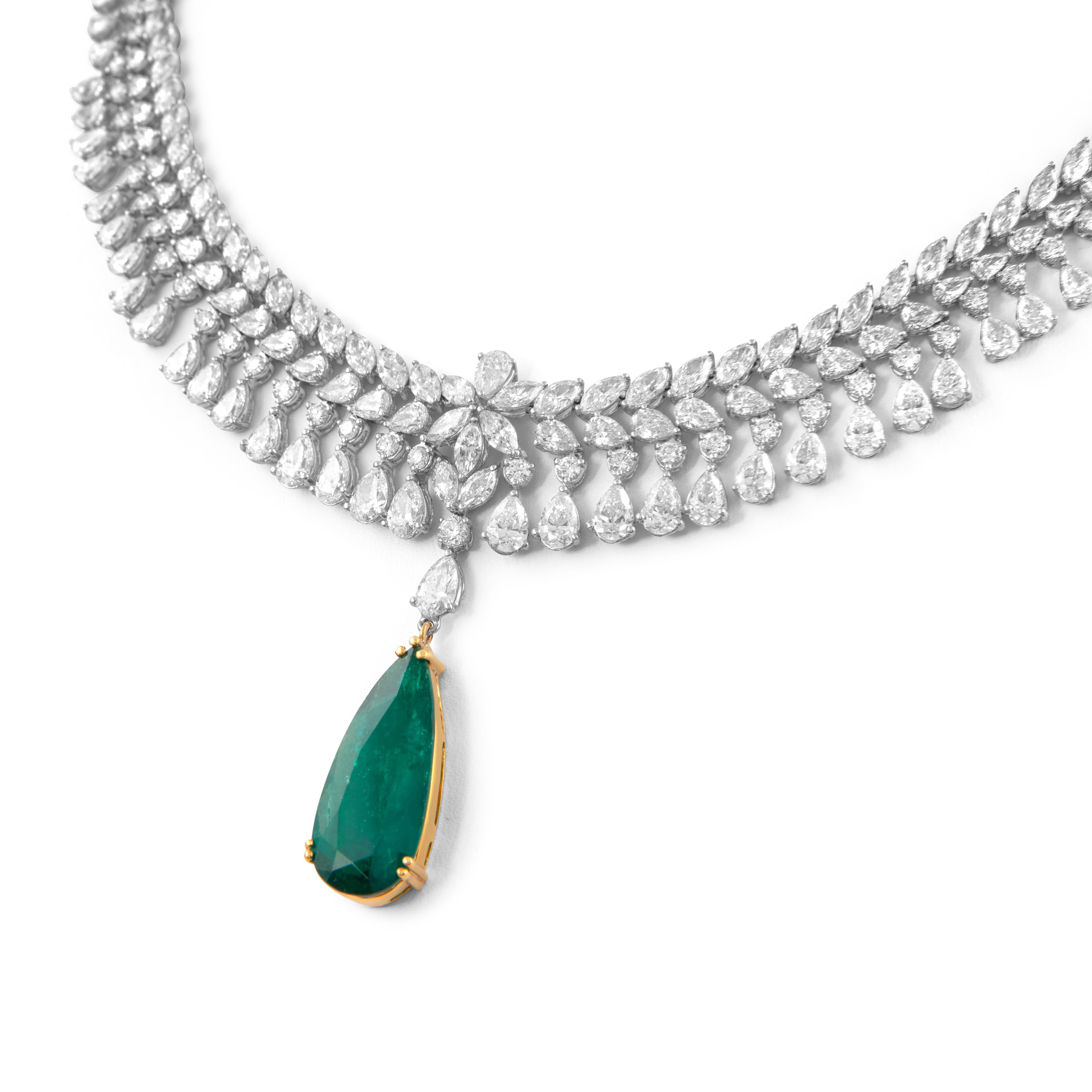 Halskette aus 18 Karat Weißgold mit 37,47 Karat Birnen-, Marquise- und runden Diamanten im Zustand „Neu“ im Angebot in BEVERLY HILLS, CA