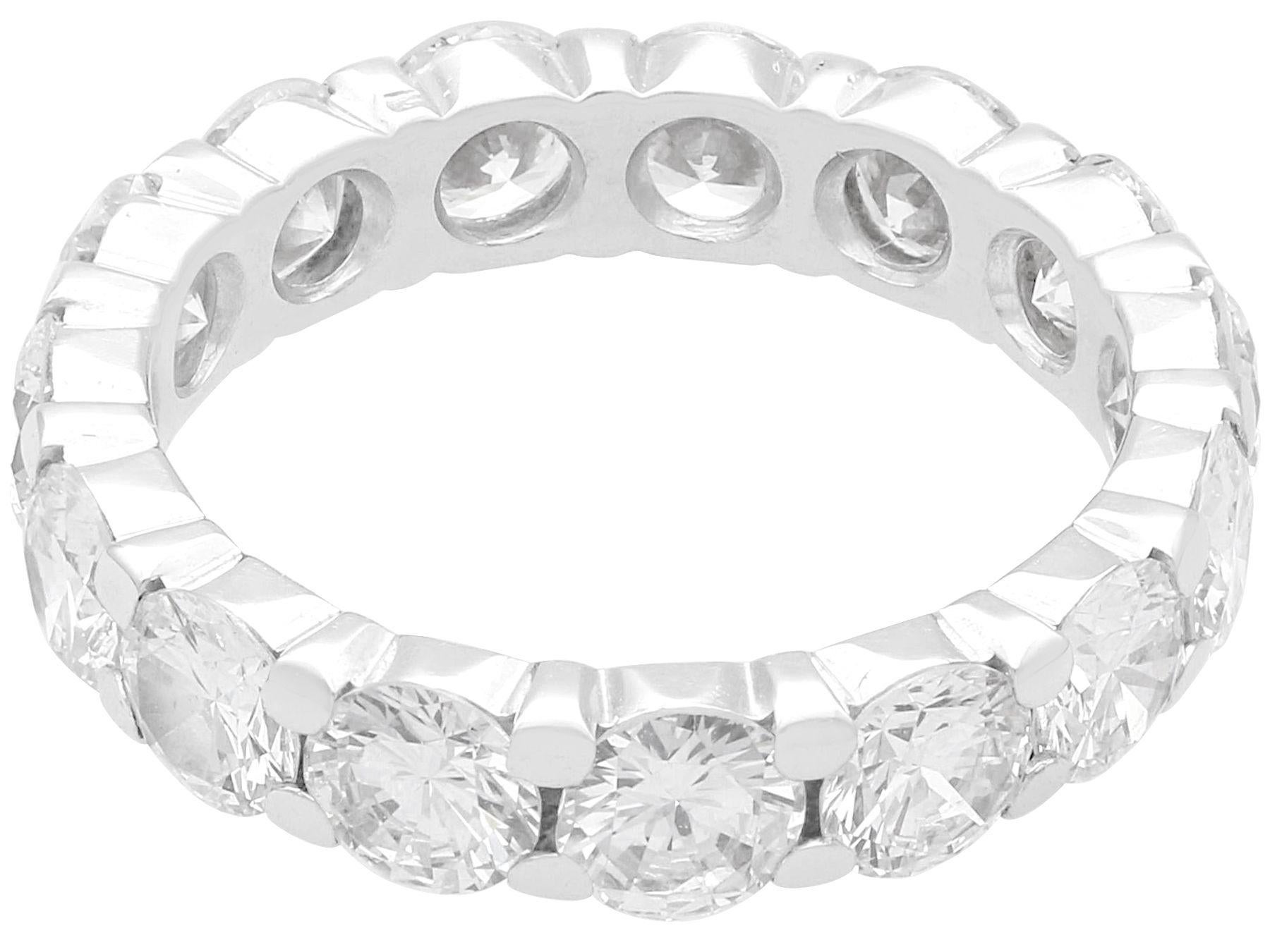Vintage 3.75Ct Diamond and White Gold Full Eternity Ring For Sale 1