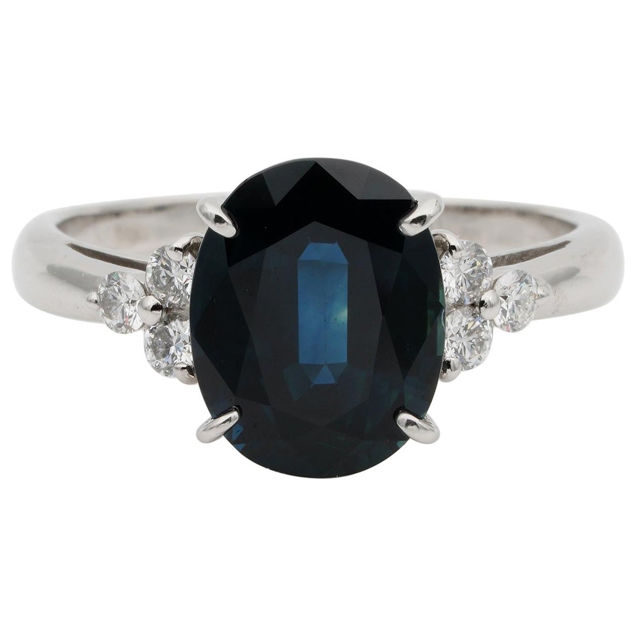 Vintage 3.78 Carat Natural Sapphire .22 Carat Diamond Fine Platinum Ring
