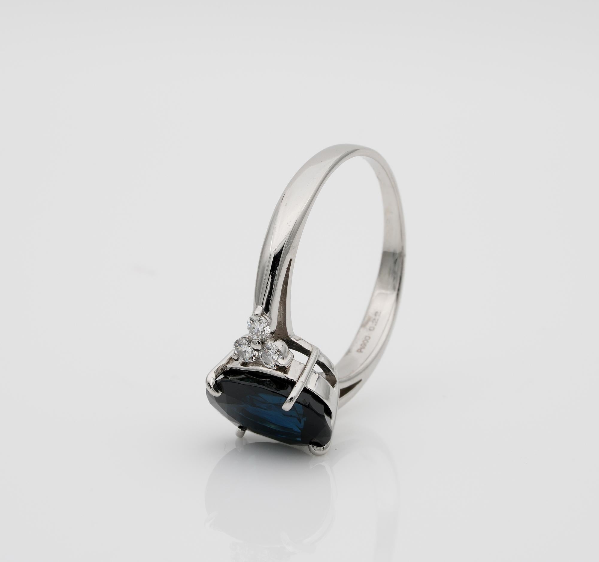 Oval Cut Vintage 3.78 Carat Natural Sapphire .22 Carat Diamond Fine Platinum Ring