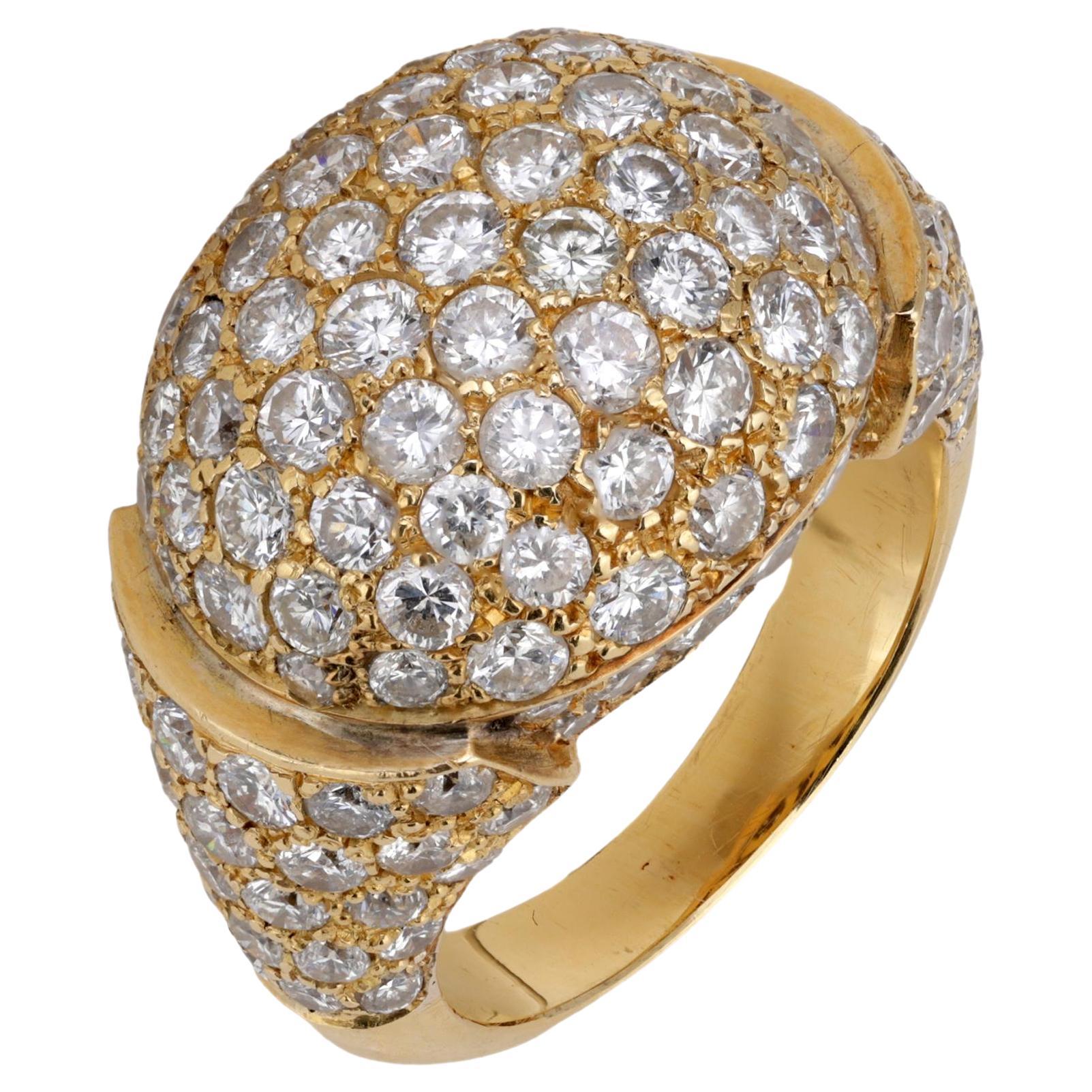 Vintage 3.80 carat total weight pave diamond 18k yellow gold ring