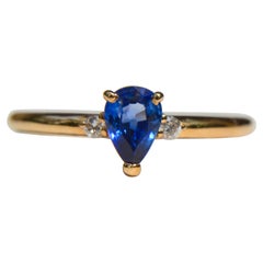 Retro .39 Carat Pear Cut Sapphire Diamond 18 Karat Gold Engagement Ring
