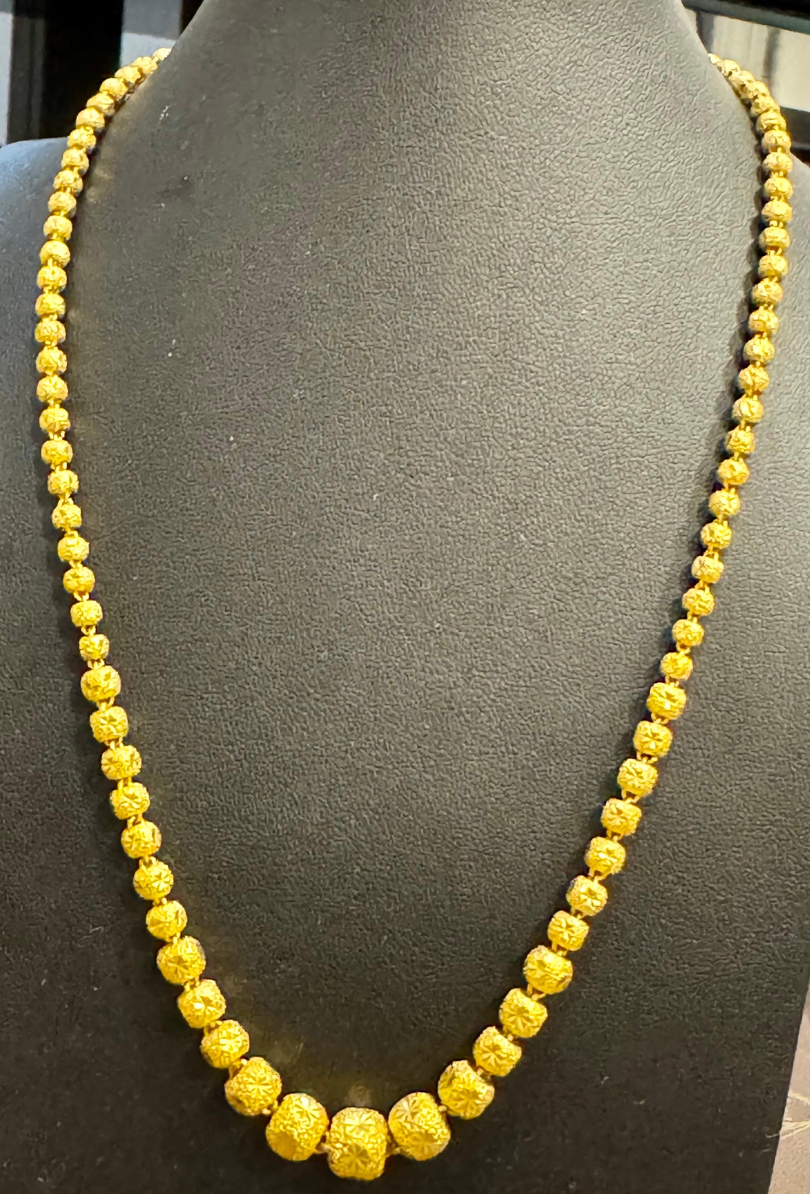 Vintage 39 Gm Pure 24 Karat Yellow Gold Handmade Graduated Bead Necklace 18