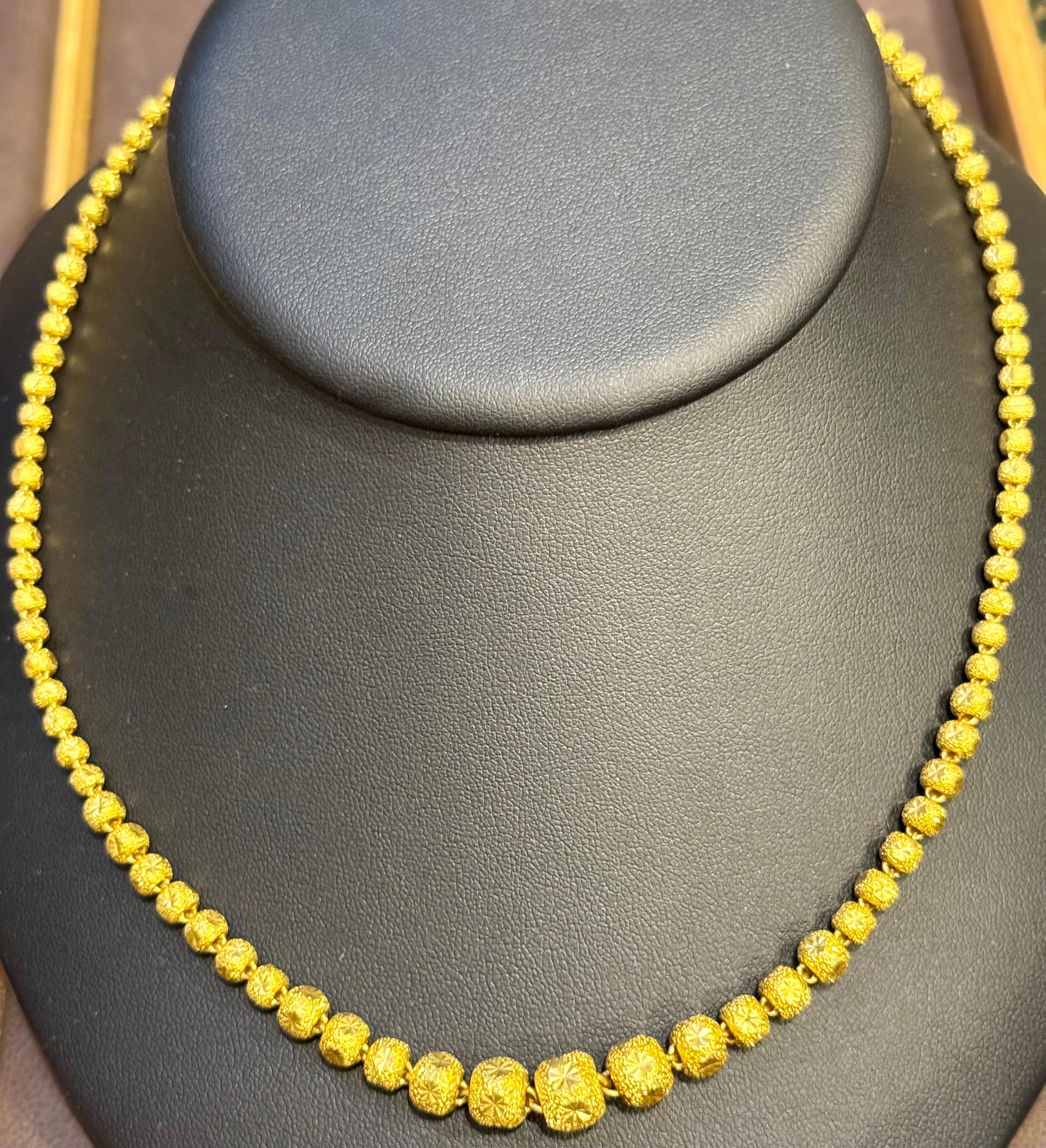 Vintage 39 Gm Pure 24 Karat Yellow Gold Handmade Graduated Bead Necklace 18