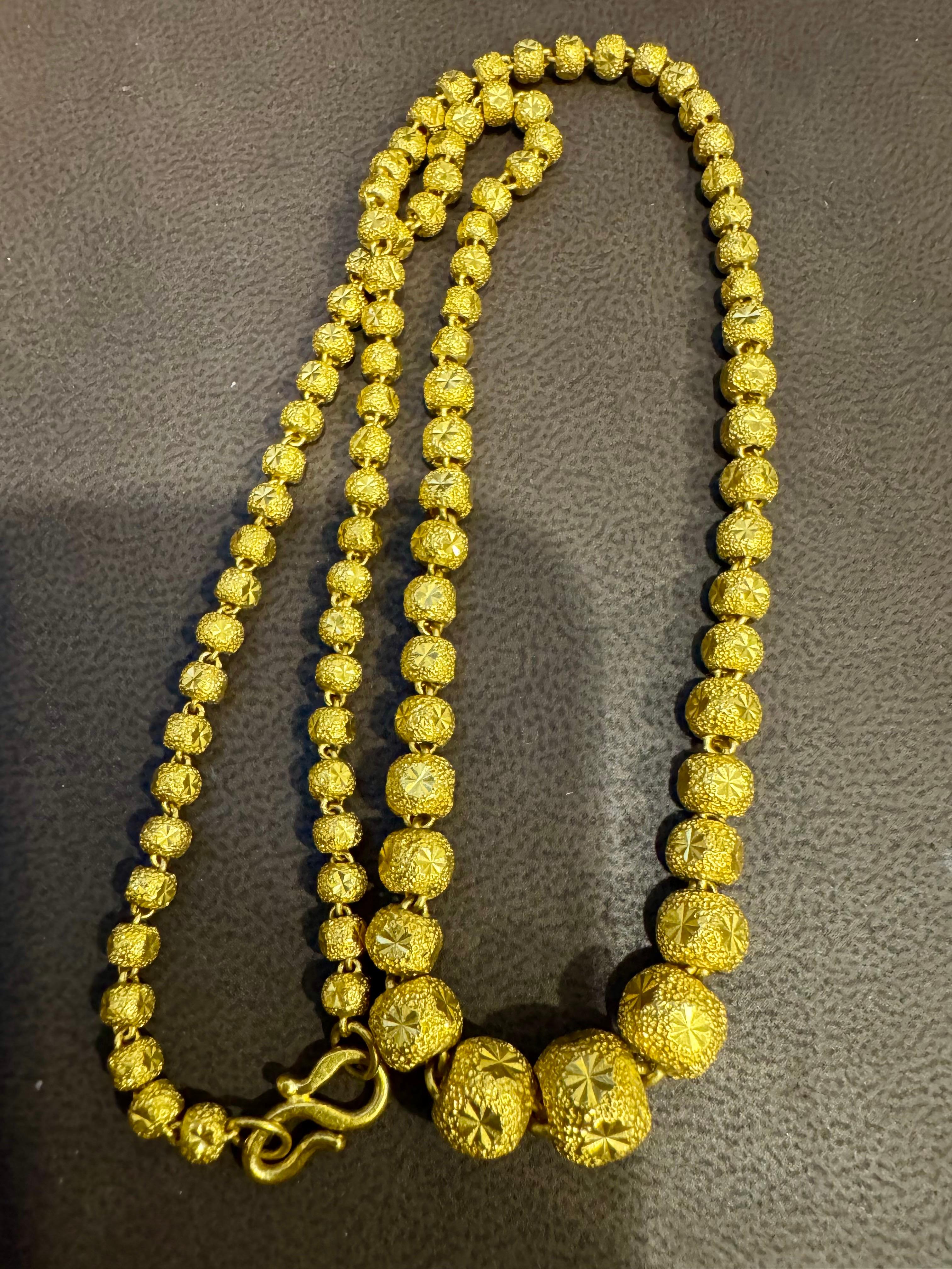 Vintage 39 Gm Pure 24 Karat Yellow Gold Handmade Graduated Bead Necklace 18