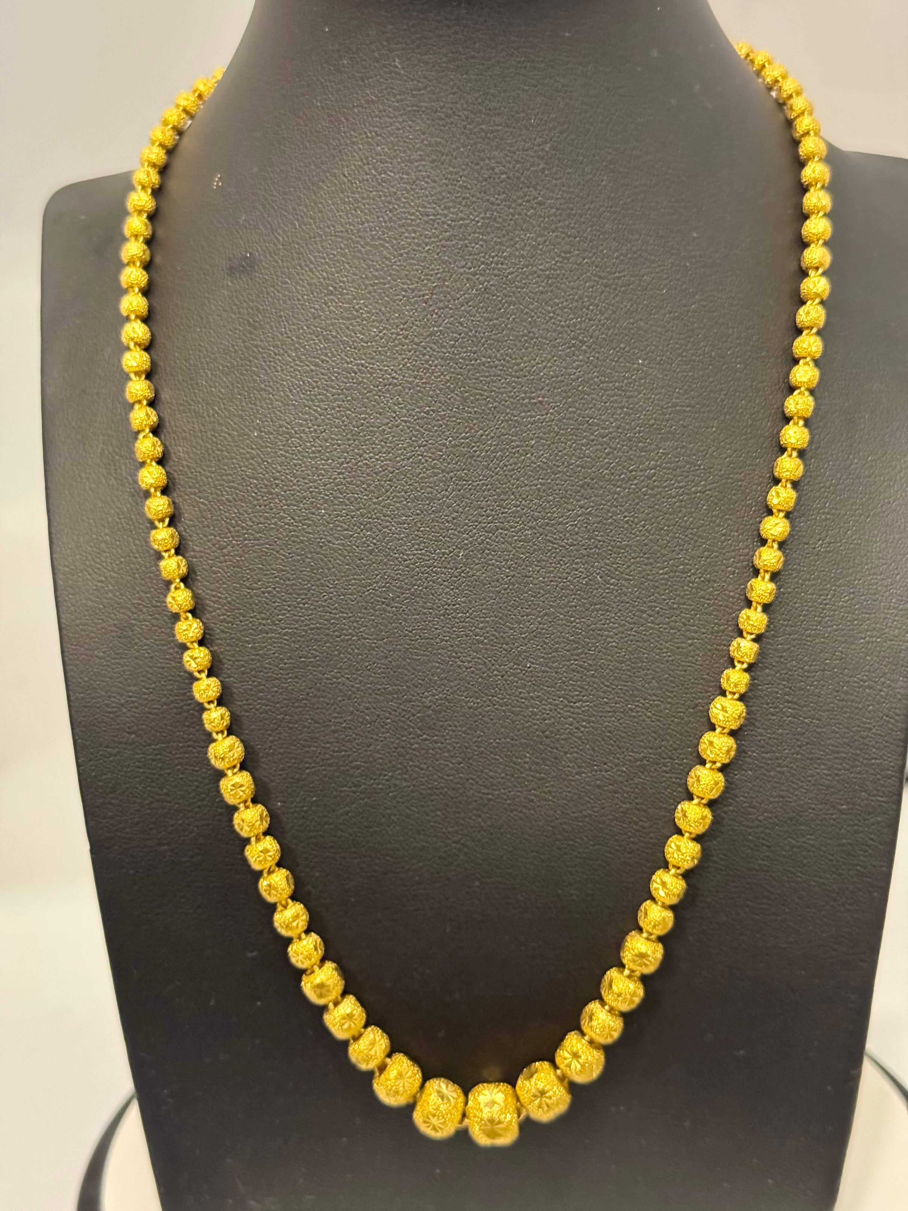 Women's or Men's Vintage 39 Gm Pure 24 Karat Yellow Gold Handmade Graduated Bead Necklace 18