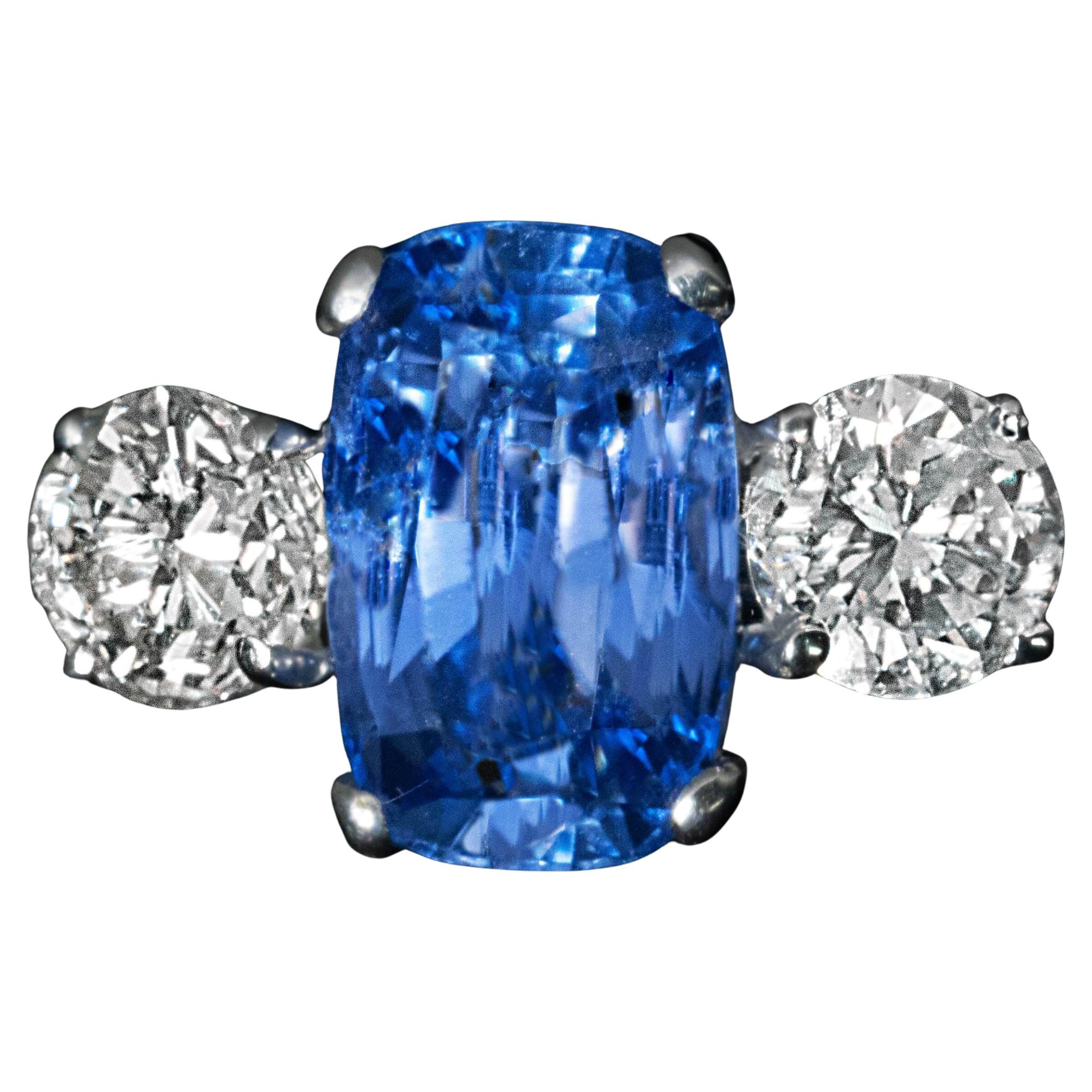 Vintage 3.92 Ct Ceylon Sapphire 1.33 Ct Diamond Ring