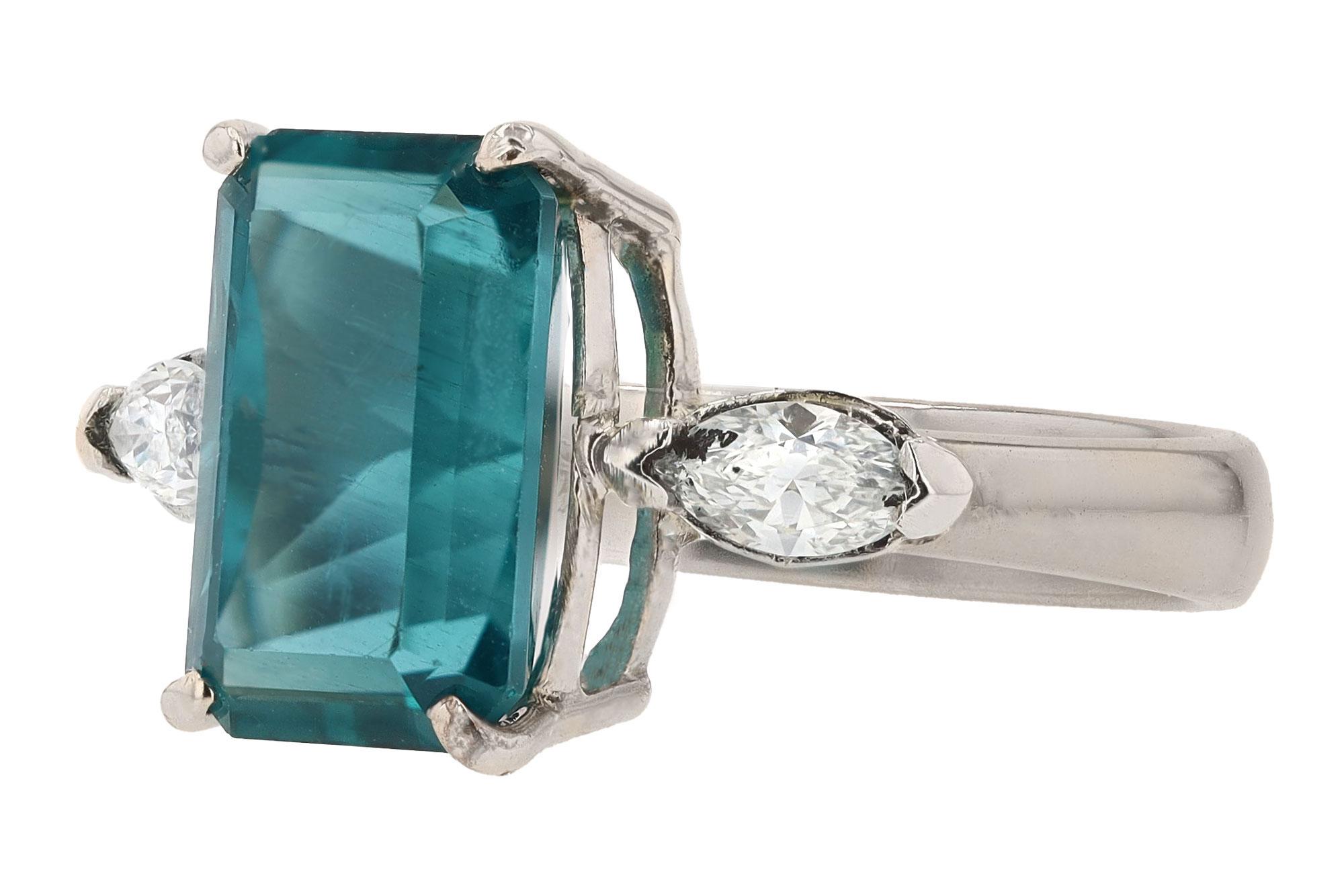 Art Deco Vintage 3.98 Carat Indicolite Tourmaline and Diamond Engagement Ring For Sale