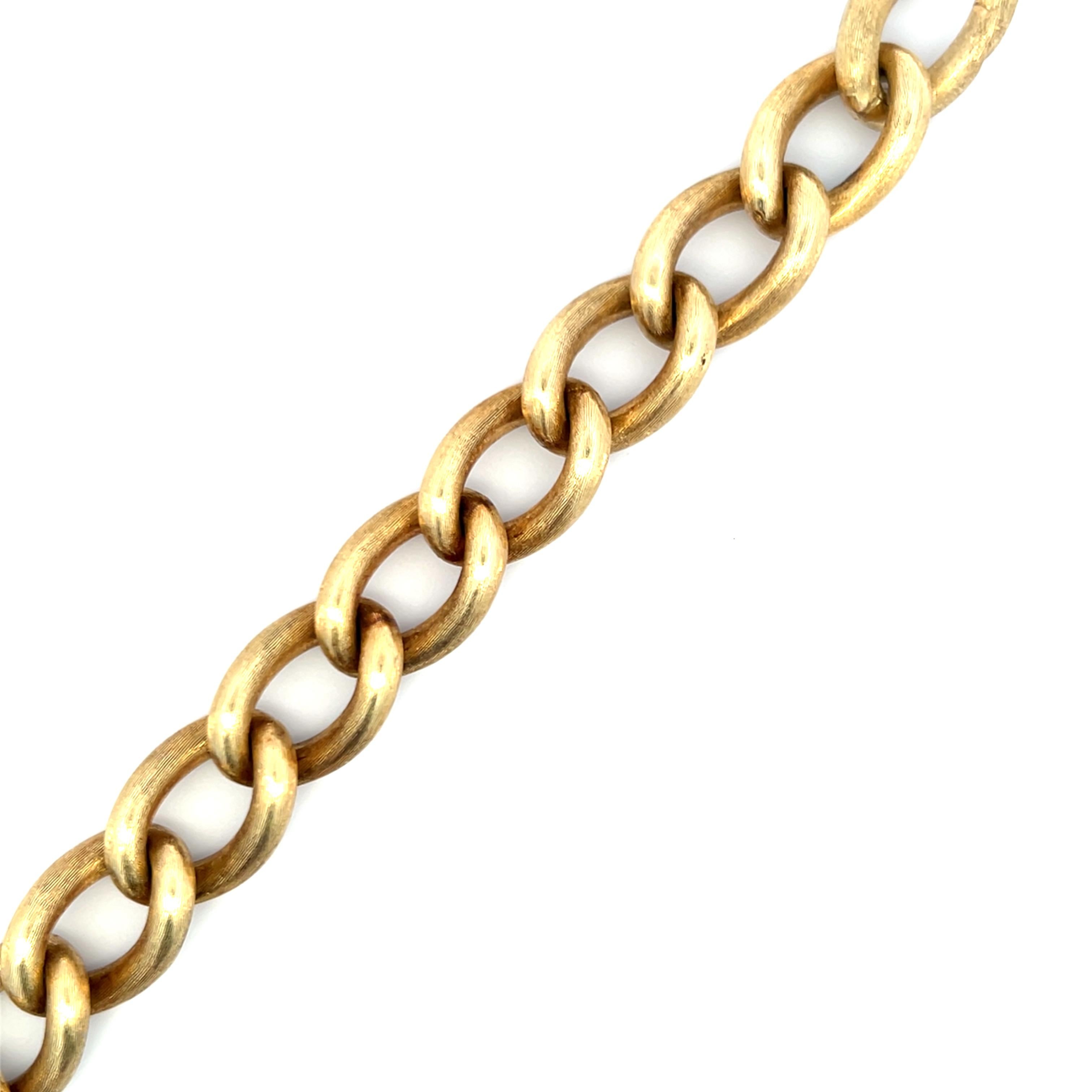 Vintage 39.80 Grams 18 Karat Yellow Gold Textured Link Bracelet For Sale 4
