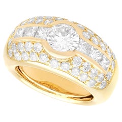Vintage 3.98 Carat Diamond and 18 Carat Yellow Gold Ring