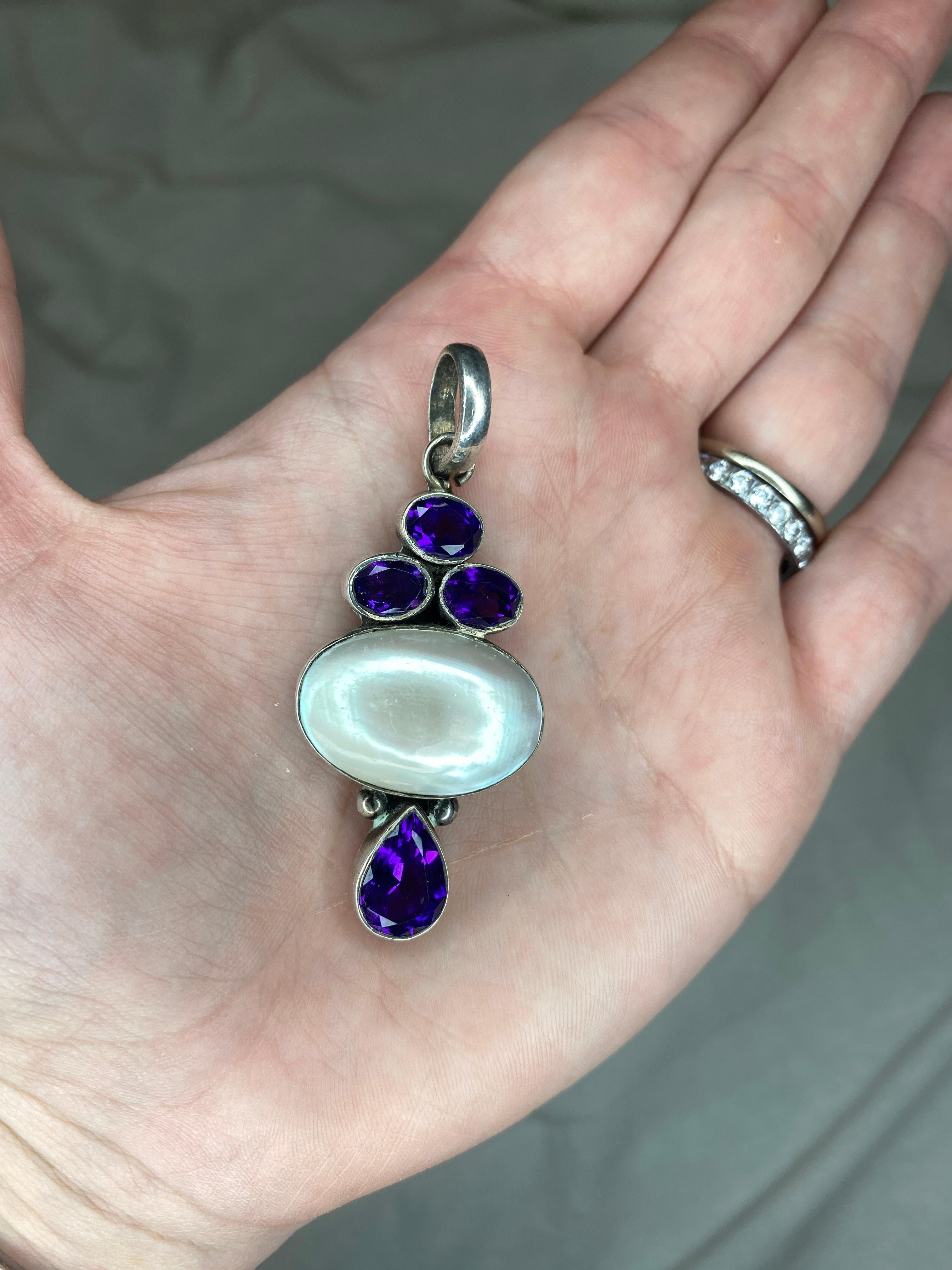 Women's or Men's Vintage 3ctw Amethyst Mabé Pearl Long Pendant, Sterling Silver, Length 2.5 Inch For Sale