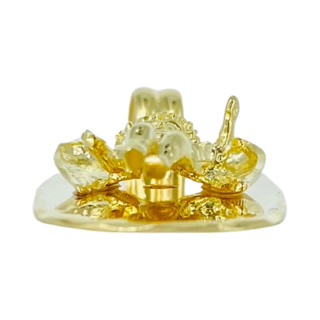 Vintage 3D Angel Diamond Cut Pendant 14k Gold Italy For Sale 2
