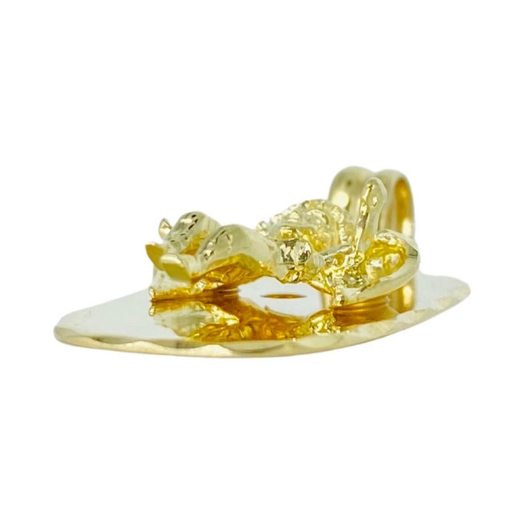 Vintage 3D Angel Diamond Cut Pendant 14k Gold Italy For Sale 3