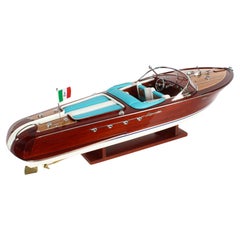 Vintage 3ft 90cm model of a Riva Aquarama Limited Edition. speedboat 3ft 20th C