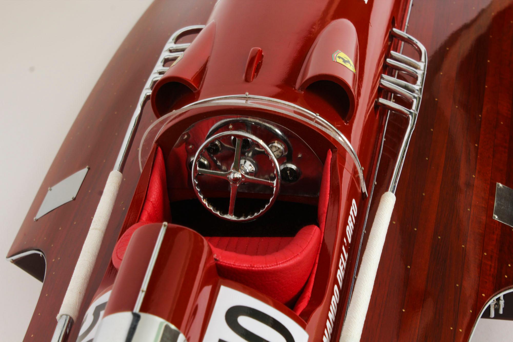 Modellino d'epoca di un idrovolante Ferrari Arno XI del 1954 lungo 37