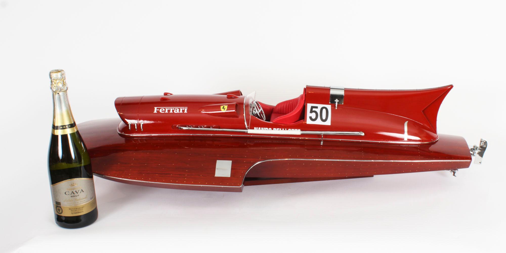 Modellino d'epoca di un idrovolante Ferrari Arno XI del 1954 lungo 37