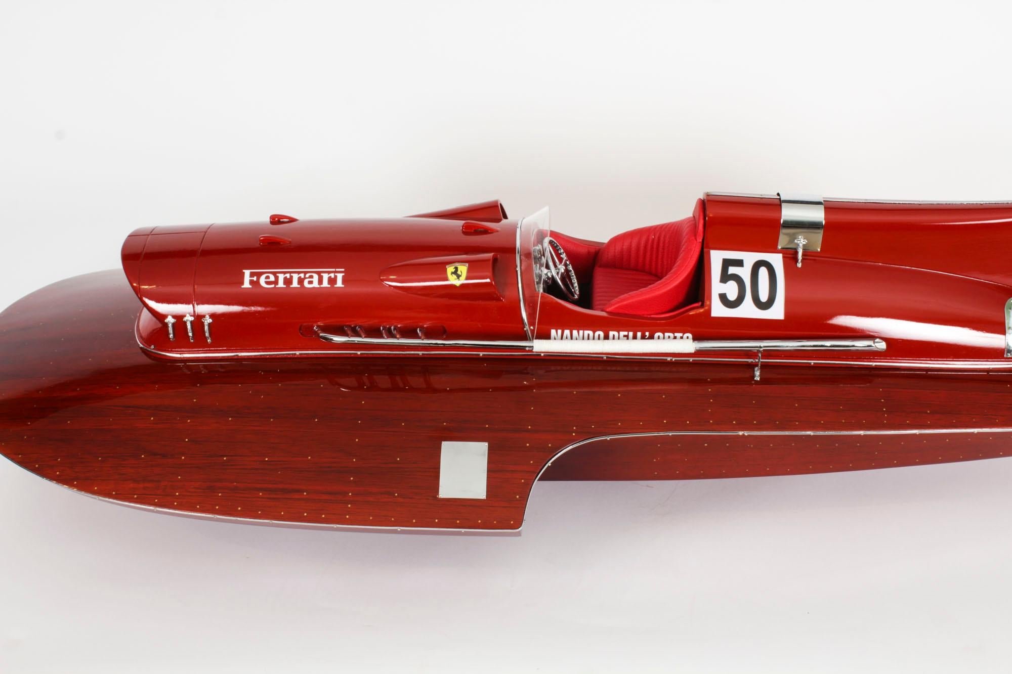 Modellino d'epoca di un idrovolante Ferrari Arno XI del 1954 lungo 37
