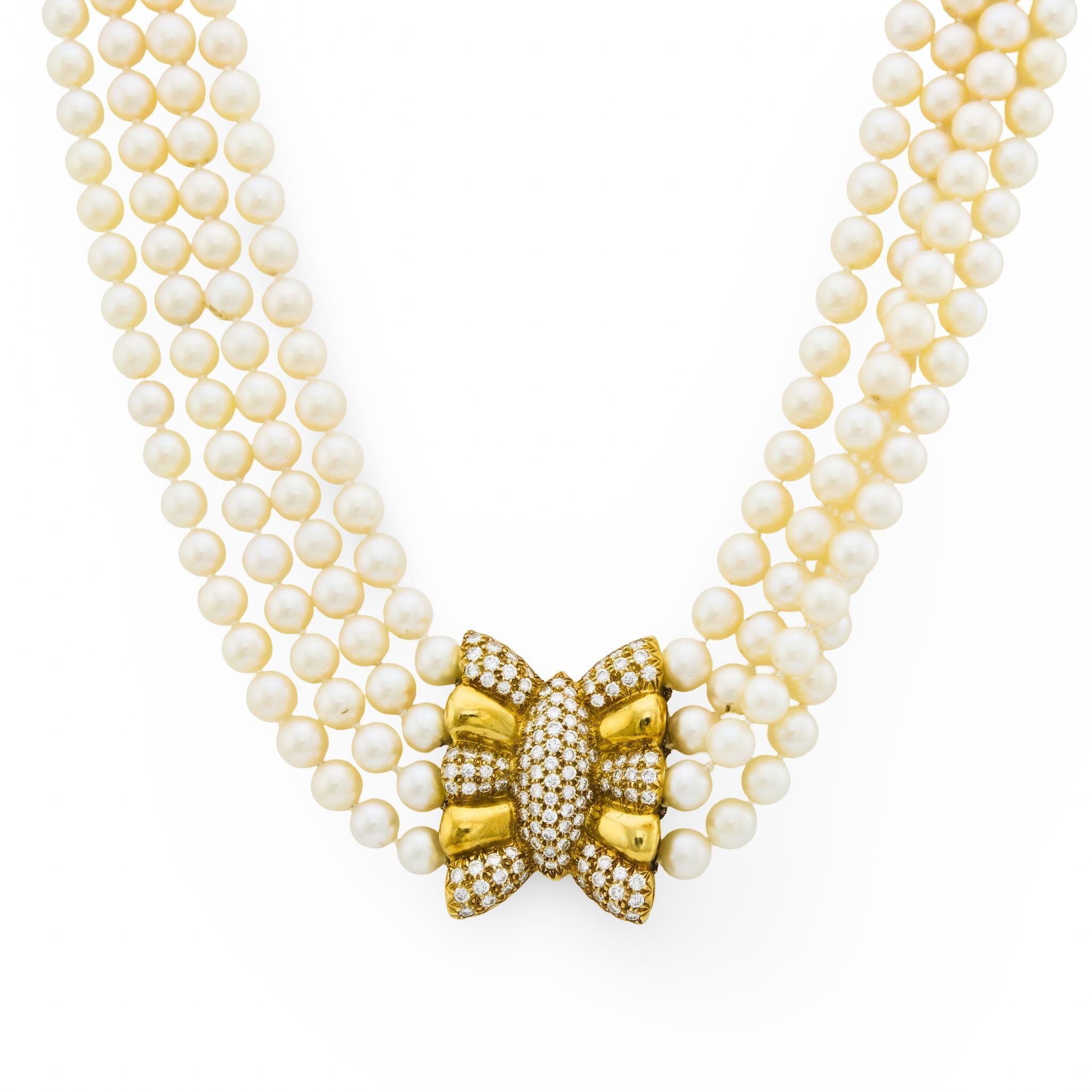 Collana vintage con perle e diamanti da 4 carati in oro giallo 18k