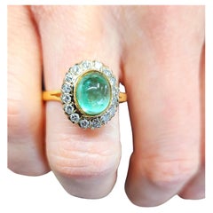 Goldring mit 4 Karat Smaragd und Diamant im Vintage-Stil