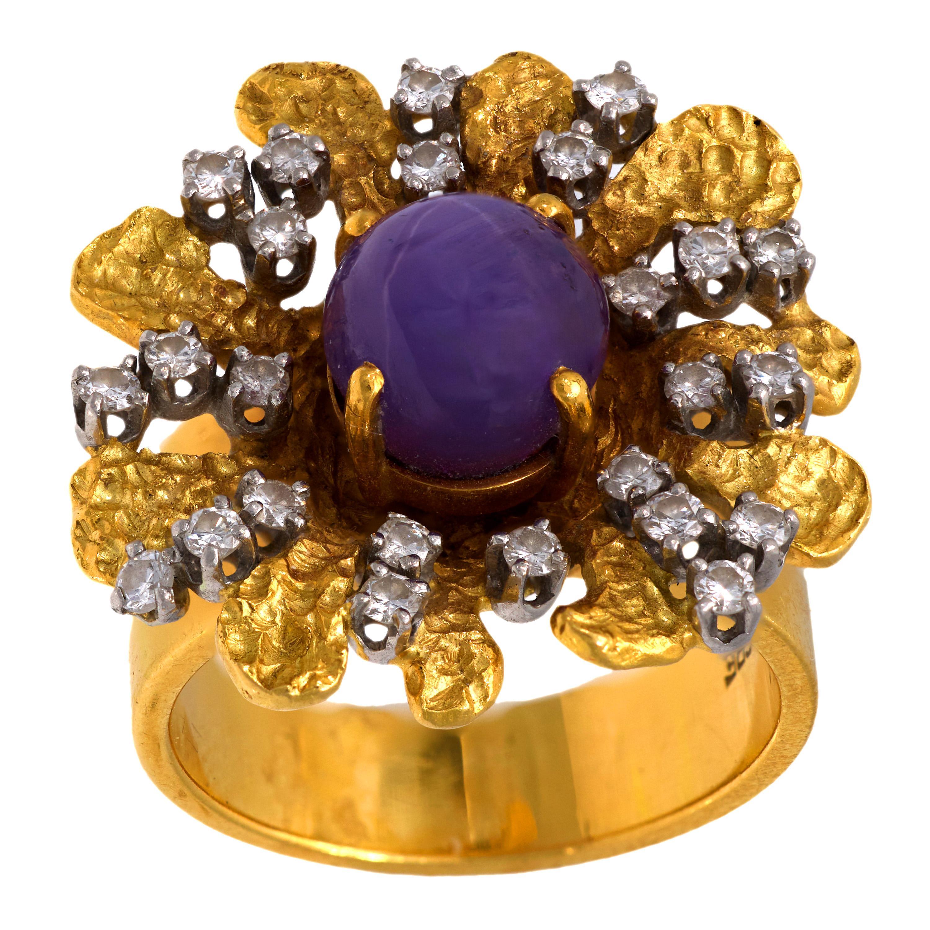 Vintage 4 carat purple star sapphire diamond 18k yellow gold cocktail ring