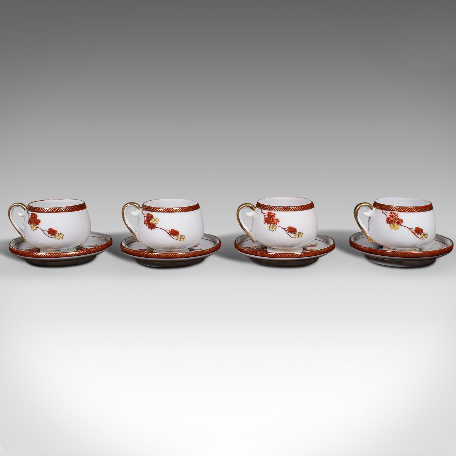 Vintage 4-person Tea Set, Japanese, Ceramic, Teapot, Cups, After Arita, Art Deco In Good Condition For Sale In Hele, Devon, GB