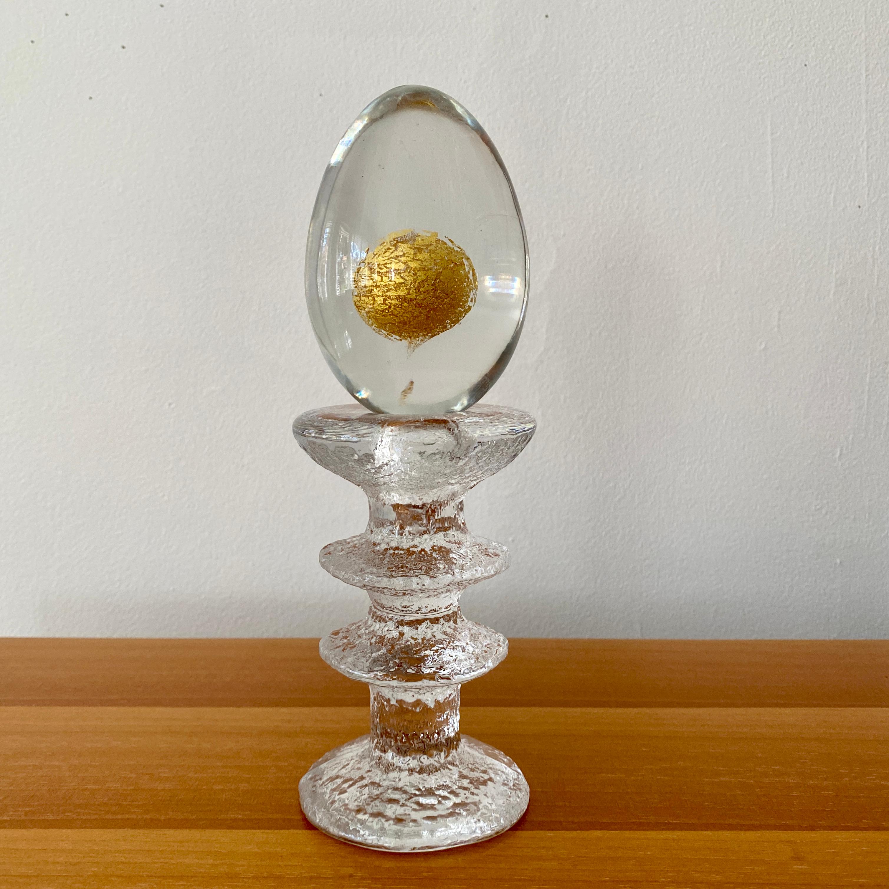 Vintage Venini Egg Designed by Tapio Wirkkala In Good Condition For Sale In Doraville, GA