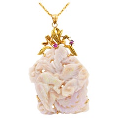 Vintage 40 Carat Natural Carved Opal in 14K Gold Floral Pendant Necklace 30"