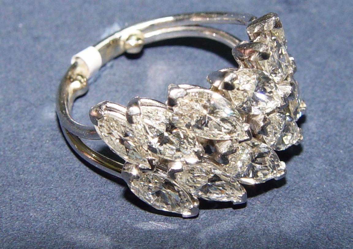 Vintage 4.00CT(Est). Marquise Diamond Cocktail Ring PLATINUM s-7 For Sale 1