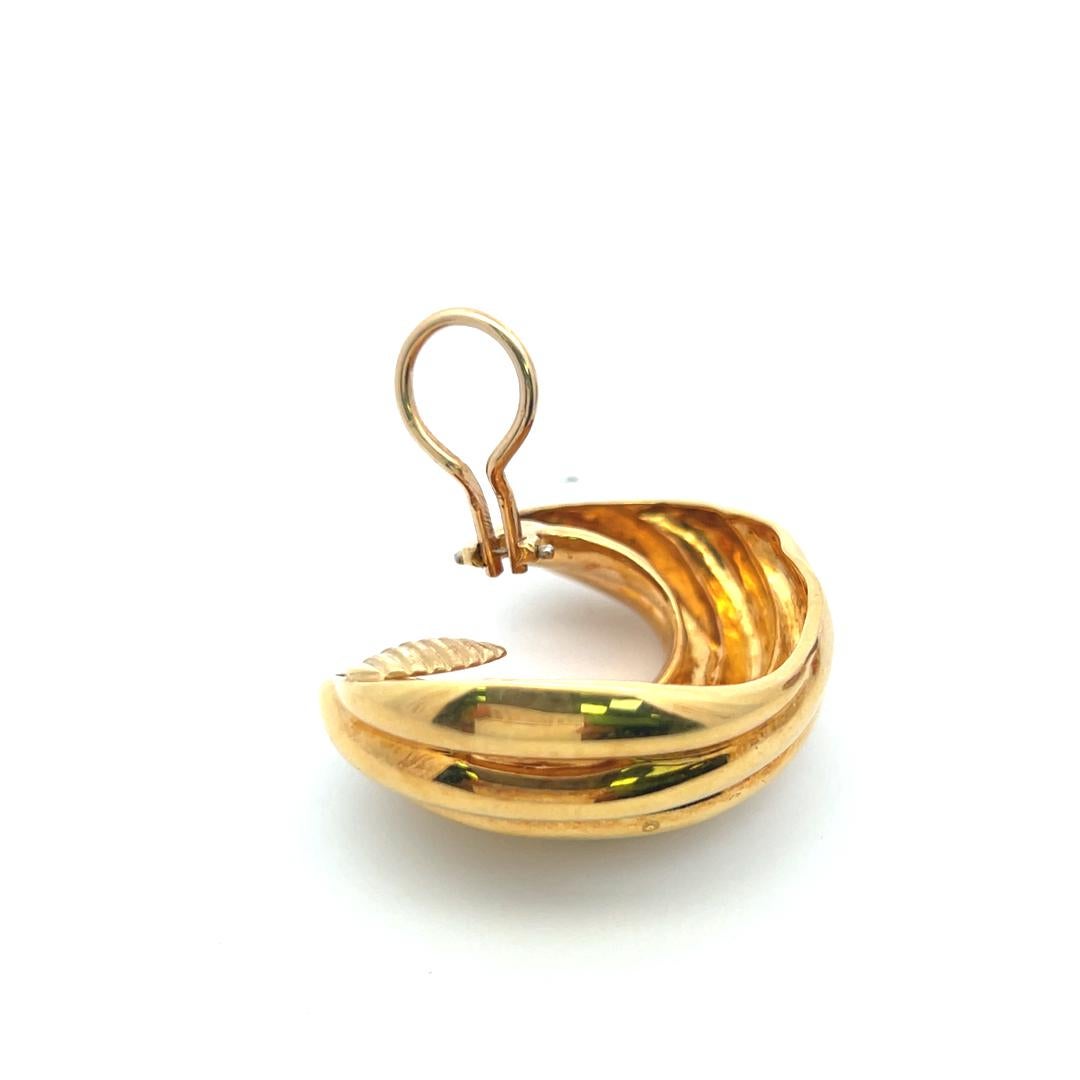 Vintage 40,30 Gramm 1,40 Zoll 18 Karat Gelbgold Clip auf Ohrringe im Angebot 8