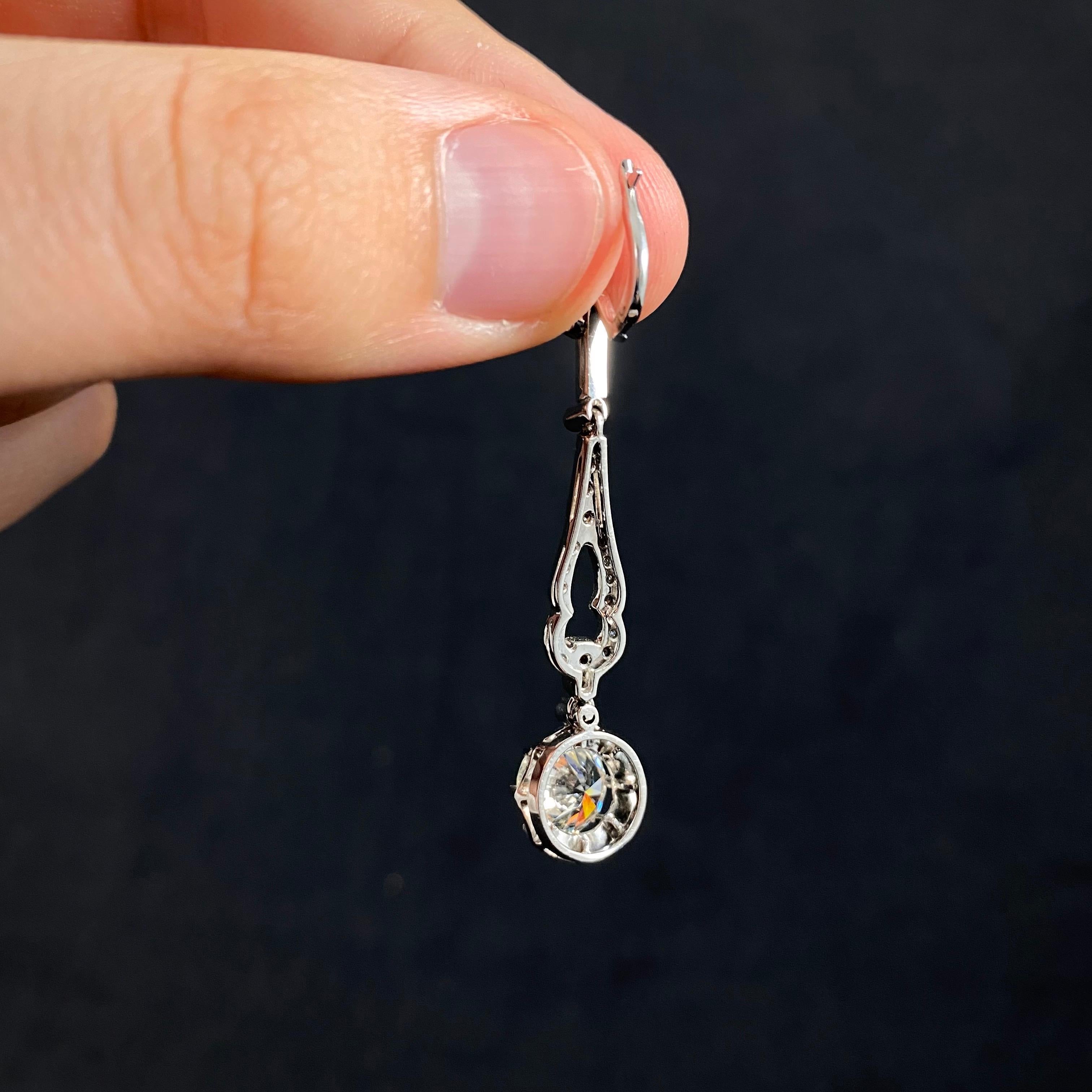 Vintage 4,04 Karat VVS Art Deco Stil Diamant-Anhänger-Tropfen-Ohrringe aus Weißgold mit Diamant-Anhänger im Angebot 7