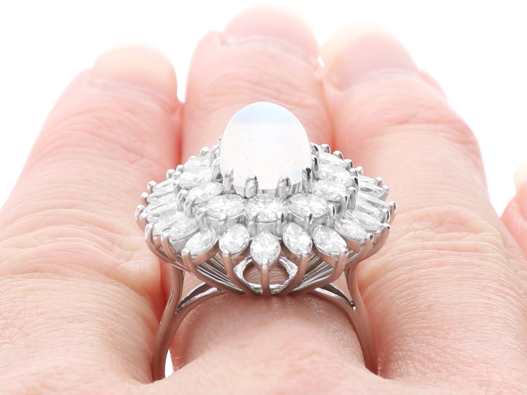 Vintage 4.07Ct Moonstone and 5.95Ct Diamond, 18k White Gold Cocktail Ring For Sale 4