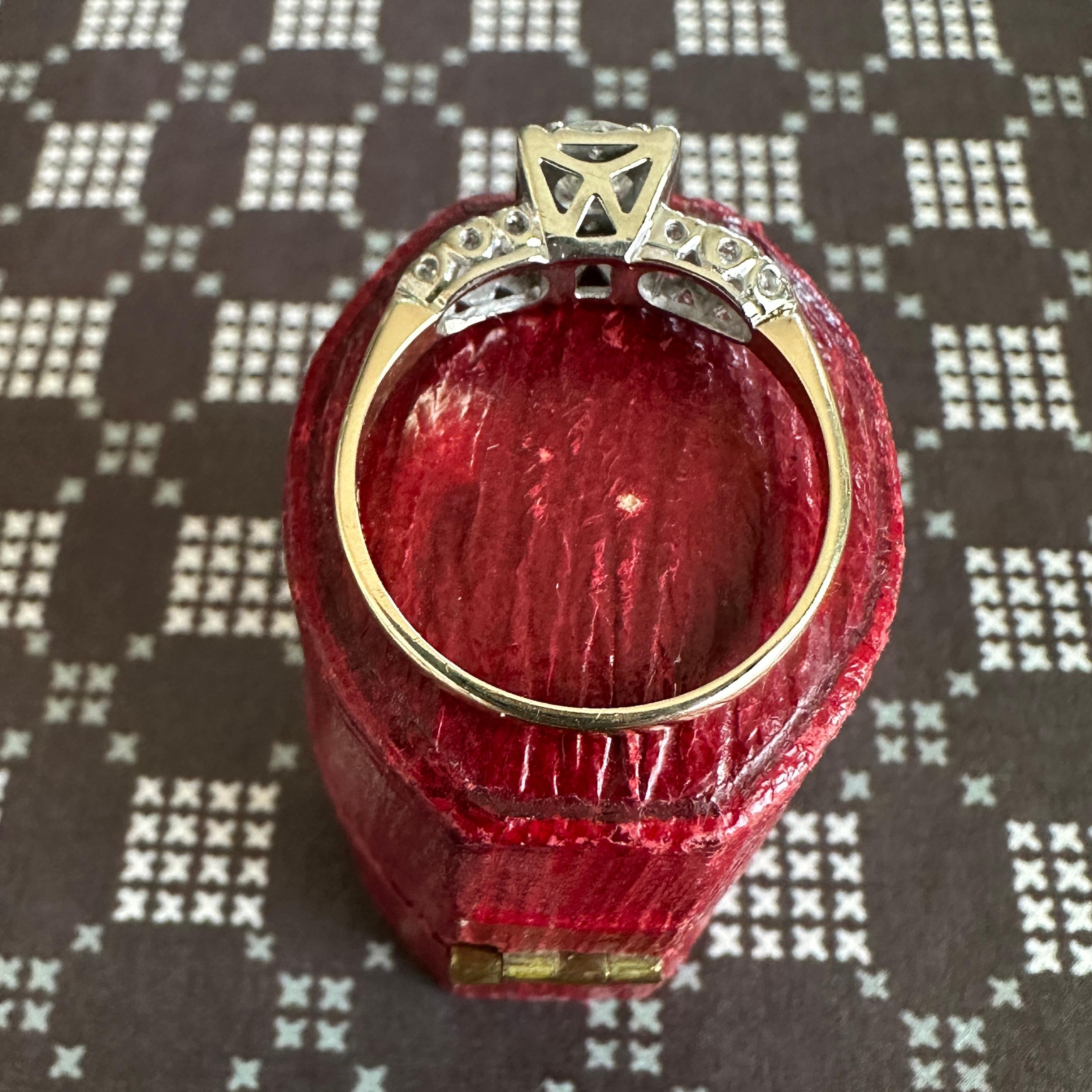 Anello di fidanzamento d'epoca con diamante da 0,40 carati in oro bicolore 14K in vendita 6