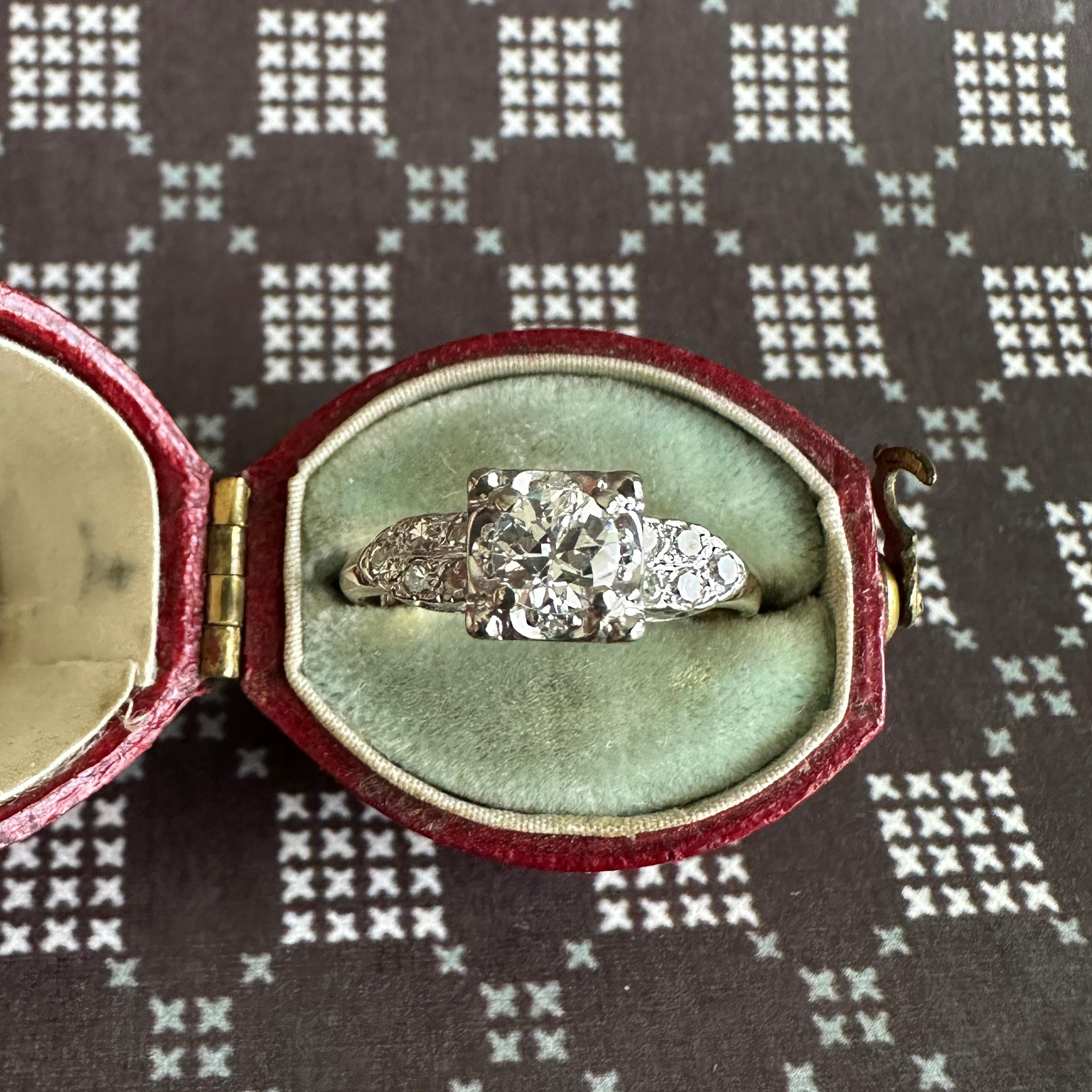 Anello di fidanzamento d'epoca con diamante da 0,40 carati in oro bicolore 14K in vendita 7