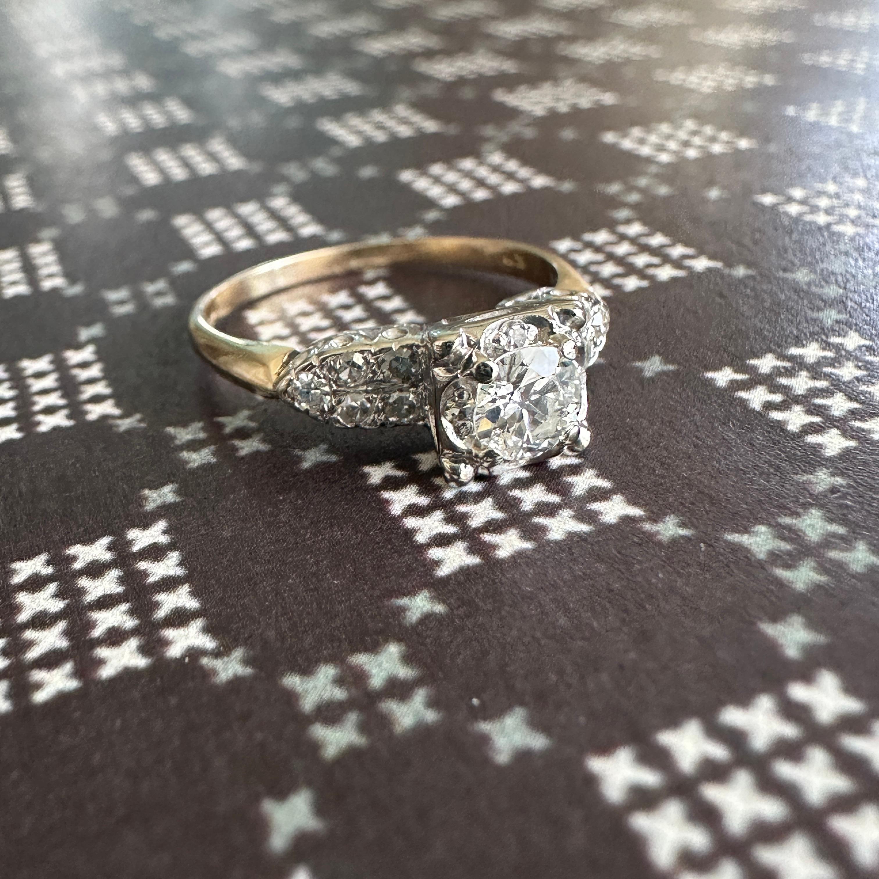 Anello di fidanzamento d'epoca con diamante da 0,40 carati in oro bicolore 14K in vendita 12