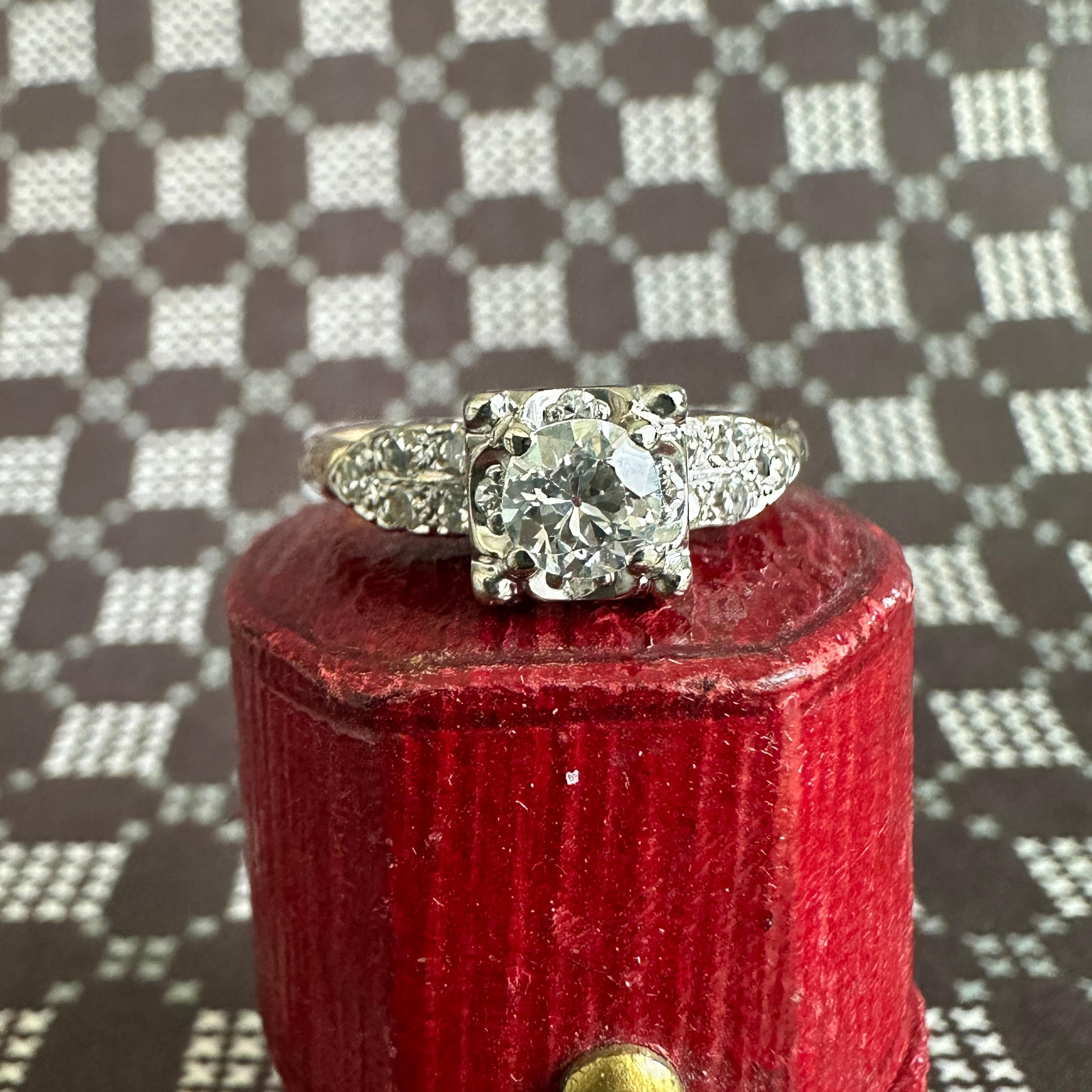 Anello di fidanzamento d'epoca con diamante da 0,40 carati in oro bicolore 14K in vendita 3