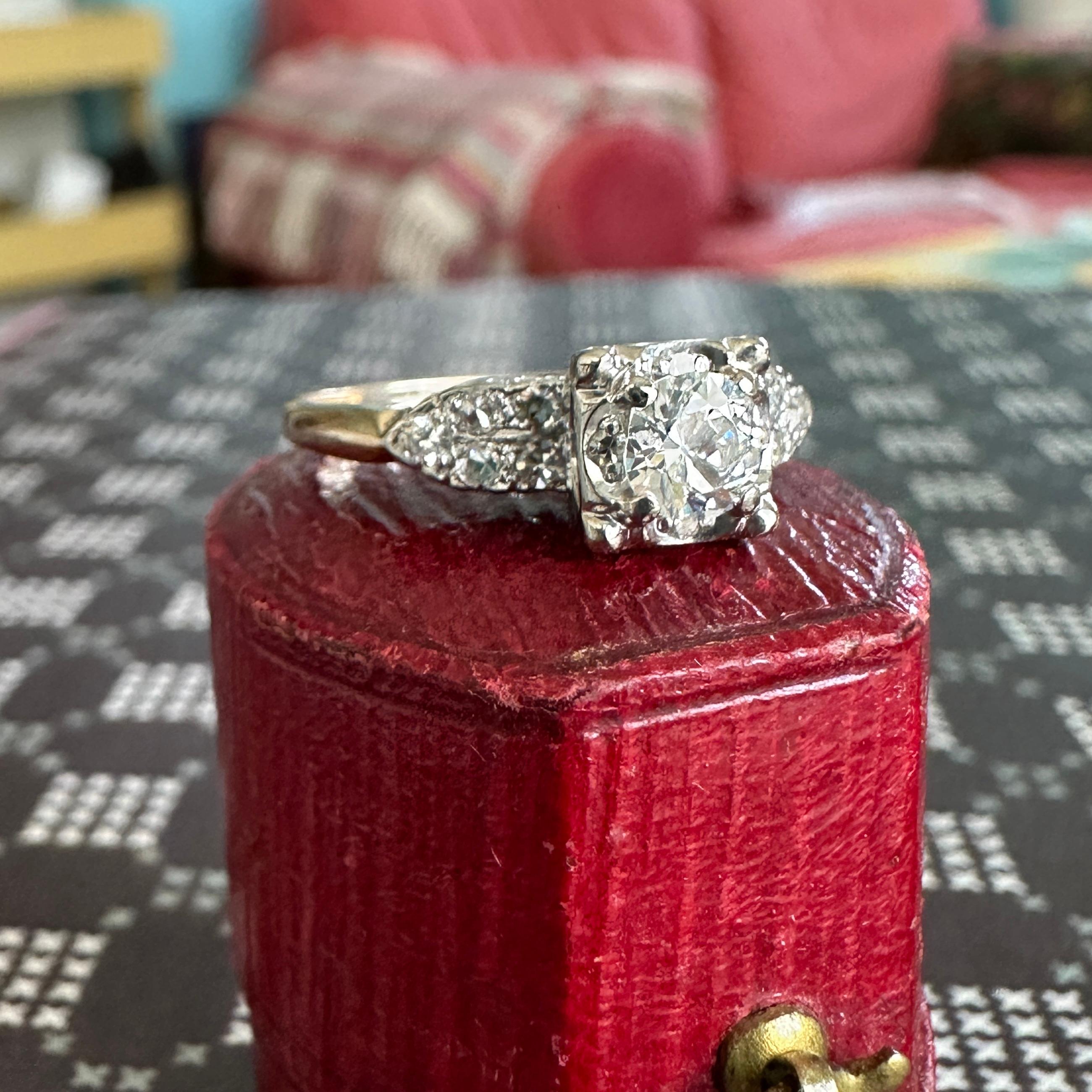 Anello di fidanzamento d'epoca con diamante da 0,40 carati in oro bicolore 14K in vendita 4