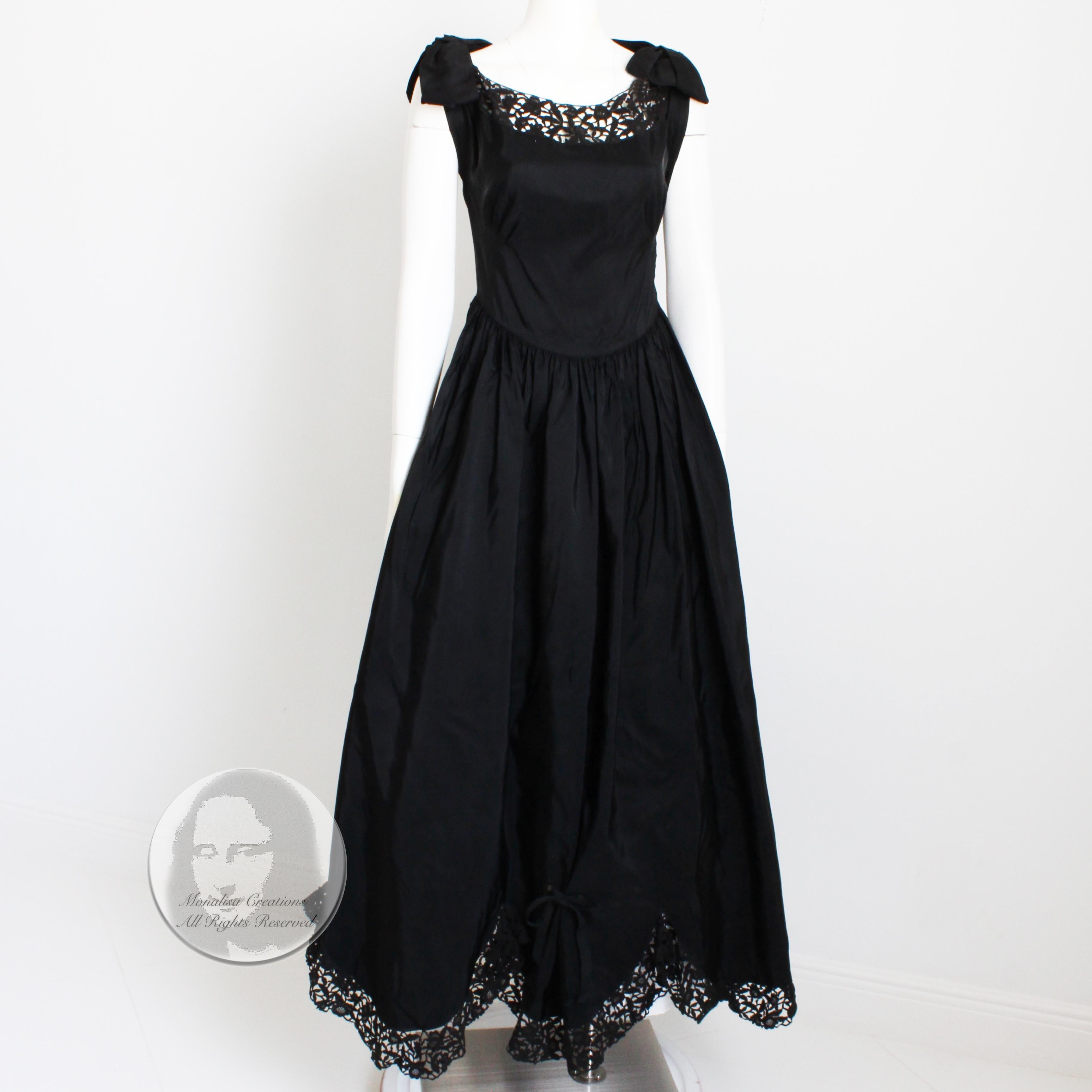 Vintage 40s Evening Dress Gown Black Taffeta Scalloped Lace Hem Irving Detroit In Good Condition In Port Saint Lucie, FL