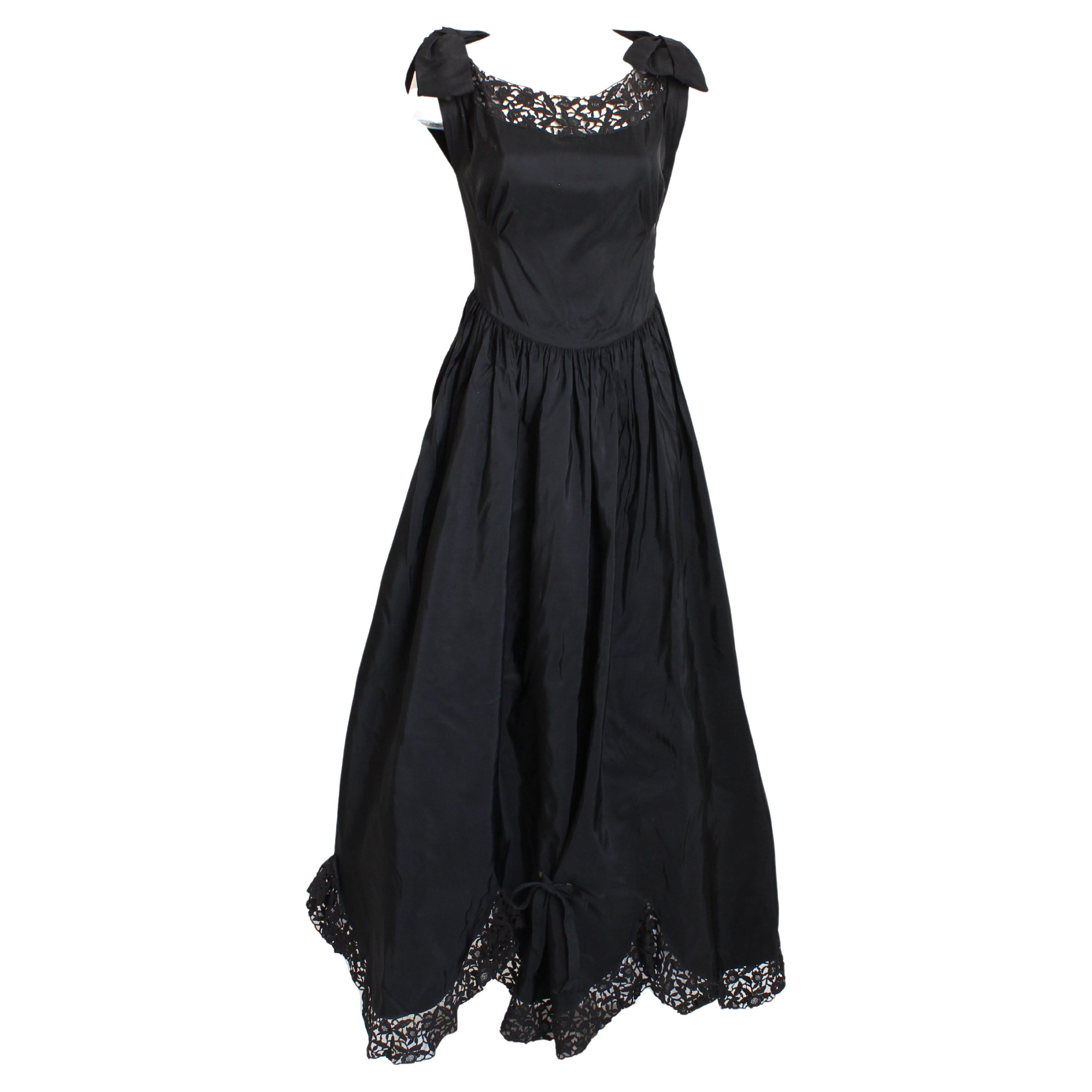 Vintage 40er Jahre Abendkleid aus schwarzem Taft mit Wellenschliff-Spitzensaum Irving Detroit