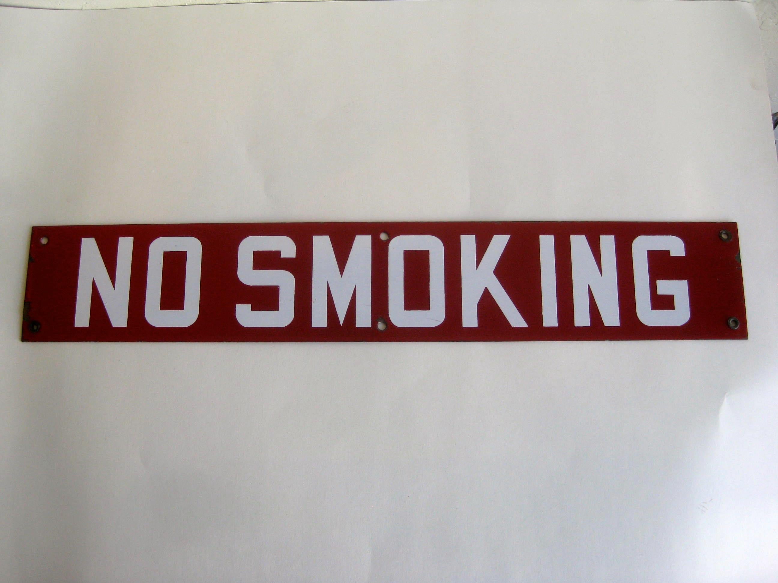 Vintage 1940er Jahre Laden Gas Station „No Smoking“ Porzellan Werbeschild im Angebot 8