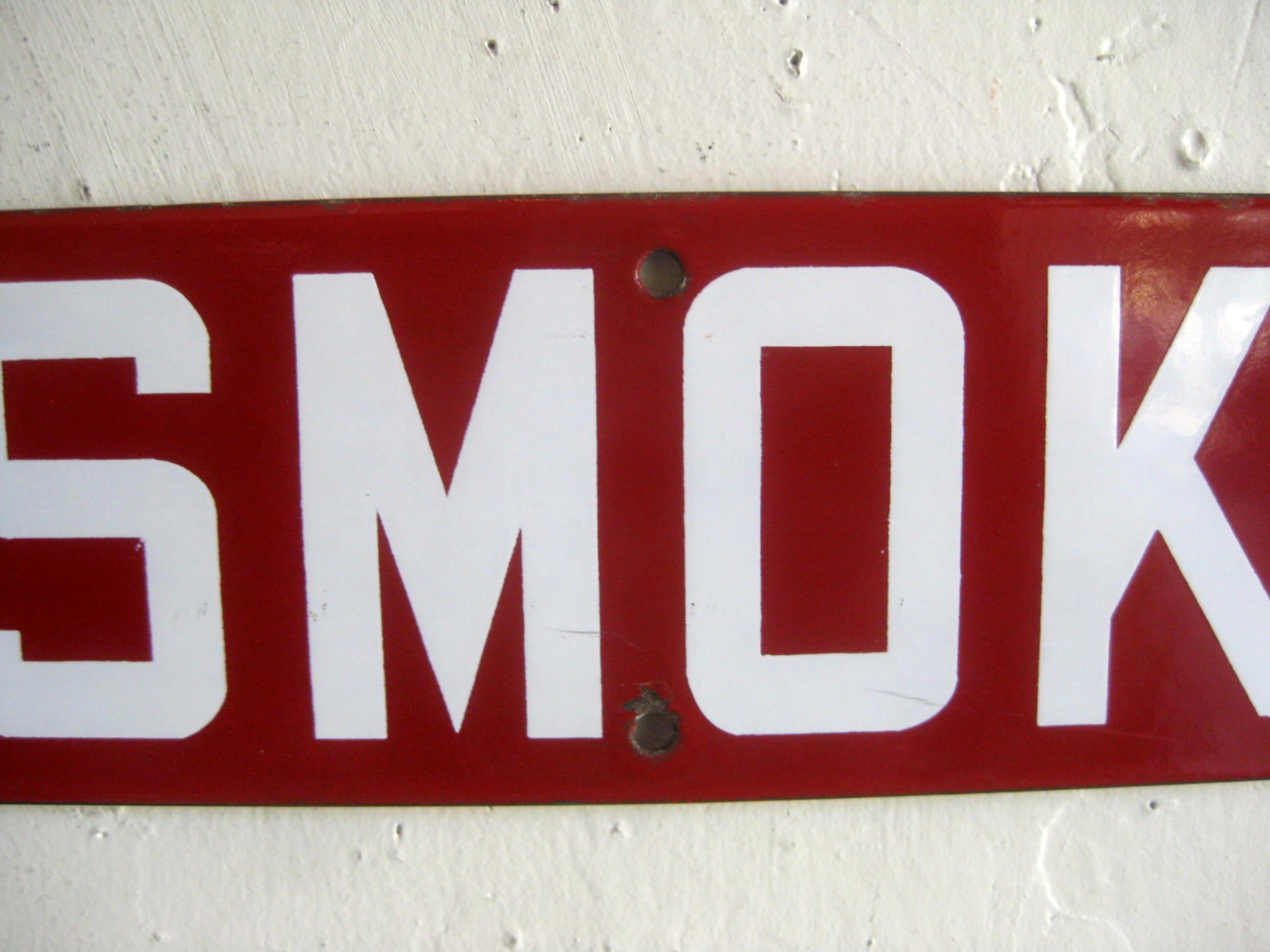 Vintage 1940er Jahre Laden Gas Station „No Smoking“ Porzellan Werbeschild im Angebot 1