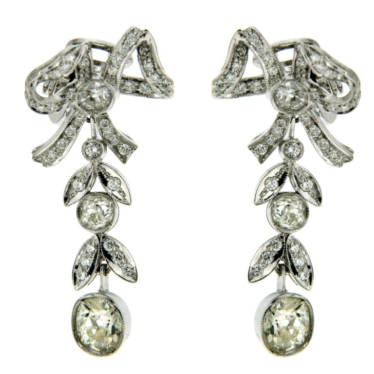 Vintage 4.10 Carat Diamond Gold Drop Earrings at 1stDibs