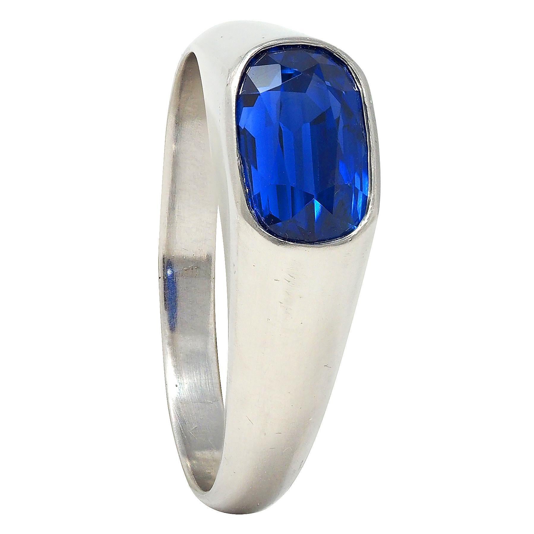 Anillo de sello unisex vintage de zafiro de Ceilán sin calor de 4,12 qt en platino al ras en venta 5