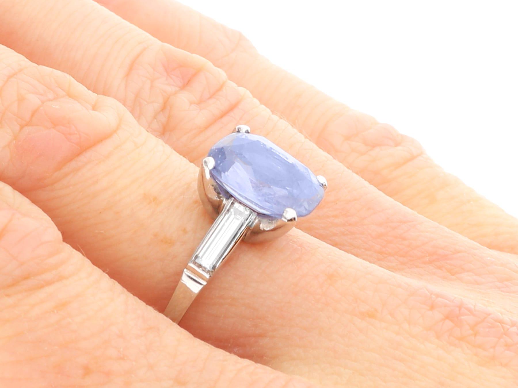 Vintage 4.20 Carat Ceylon Sapphire 0.40 Carat Diamond Platinum Ring Circa 1945 4