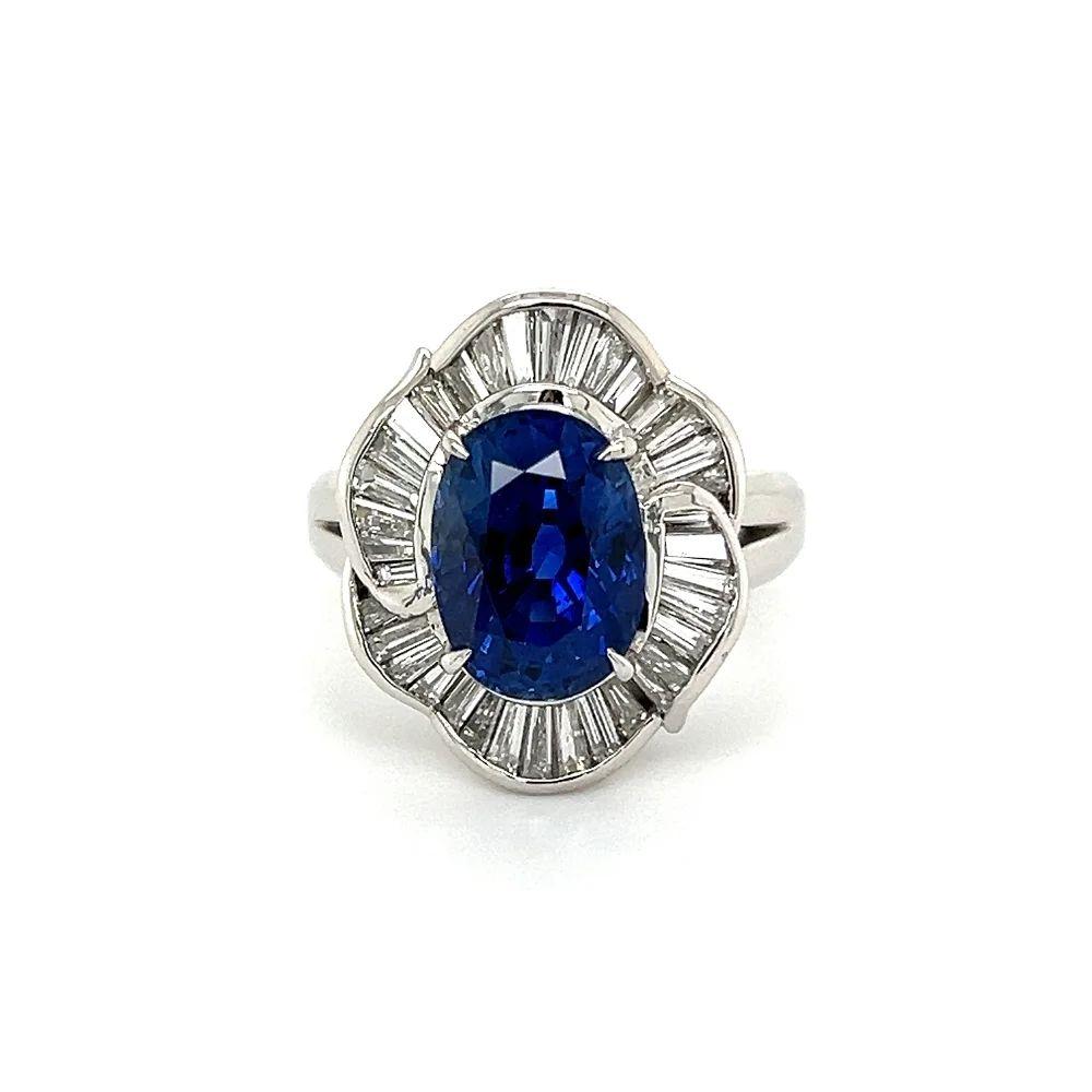 Modern Vintage 4.20 Carat GIA Oval Ceylon Sapphire and Baguette Diamond Platinum Ring For Sale