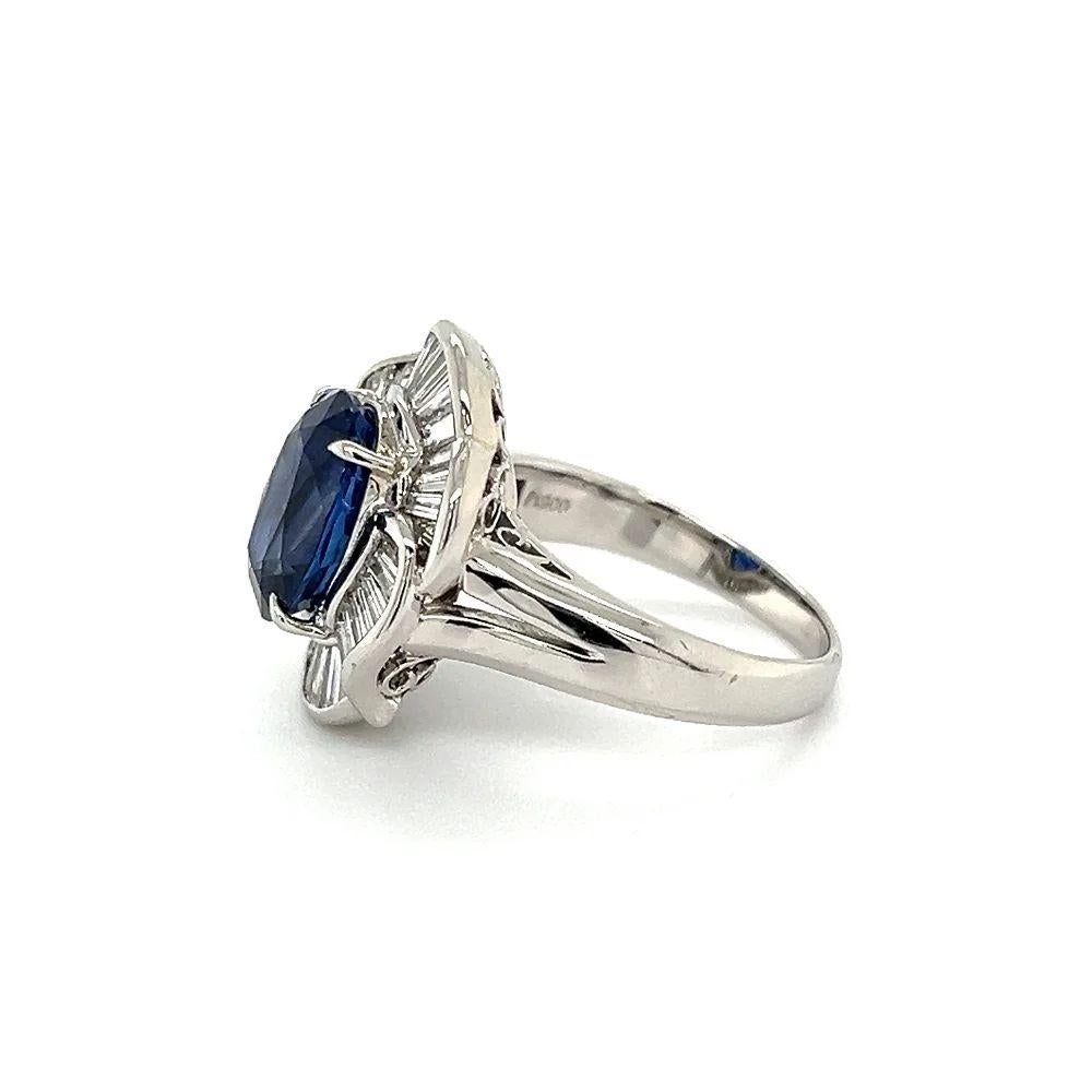 Vintage 4.20 Carat GIA Oval Ceylon Sapphire and Baguette Diamond Platinum Ring For Sale 2