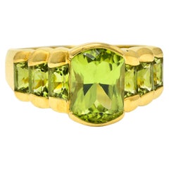 Vintage 4.21 Carat Peridot 18 Karat Gold Gemstone Ring