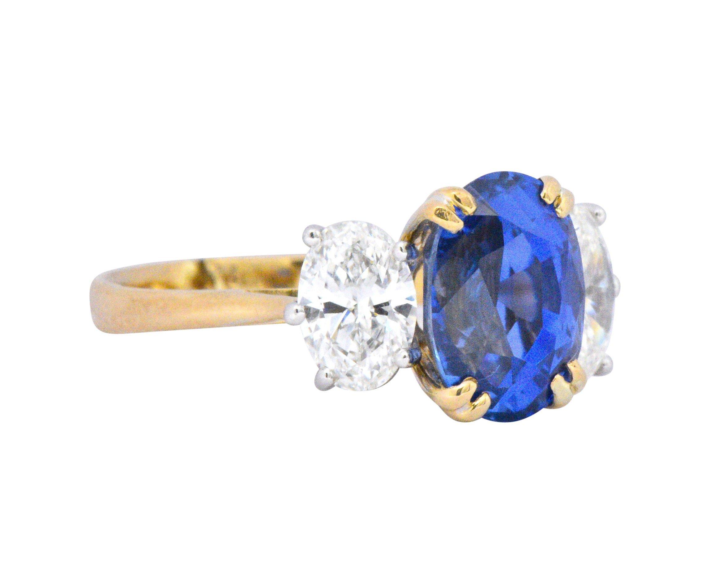 Vintage 4.22 Carats No Heat Natural Sapphire Diamond 18 Karat Gold Ring AGL In Good Condition In Philadelphia, PA